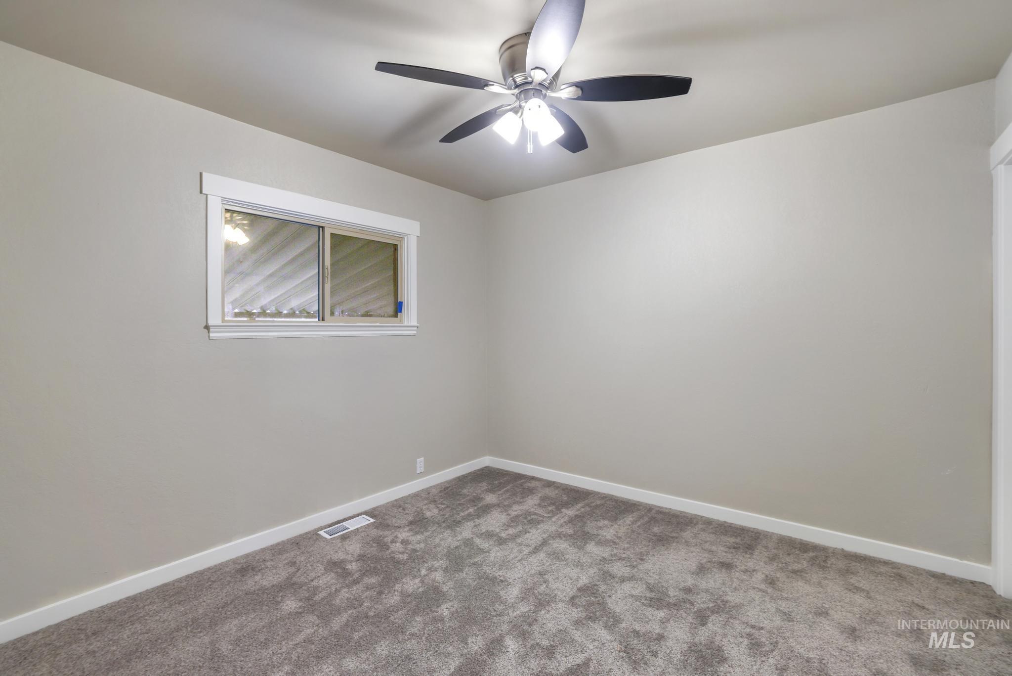 1016 10th Street, Rupert, Idaho 83350, 3 Bedrooms, 2 Bathrooms, Residential For Sale, Price $319,000, 98970171