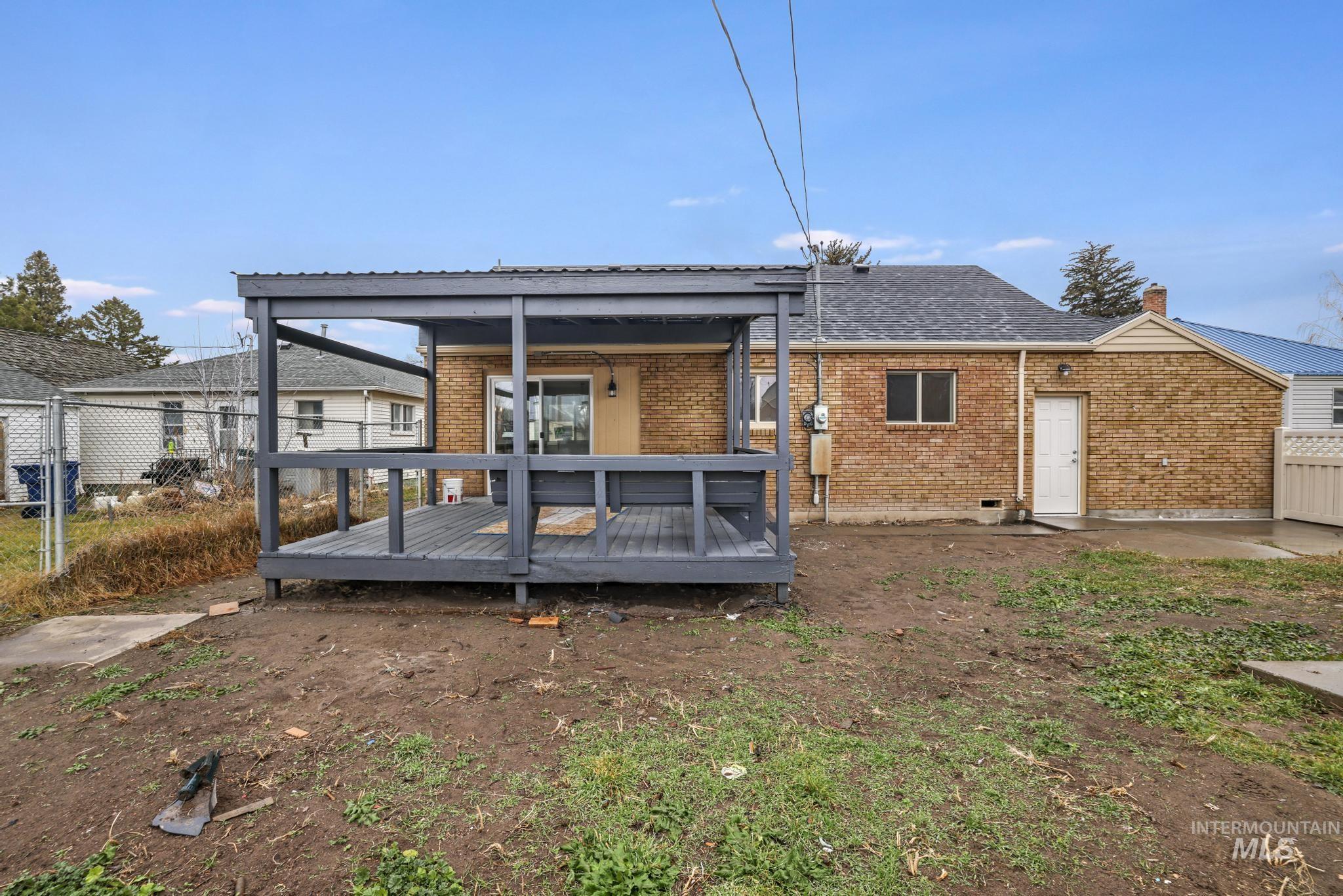 1016 10th Street, Rupert, Idaho 83350, 3 Bedrooms, 2 Bathrooms, Residential For Sale, Price $319,000, 98970171