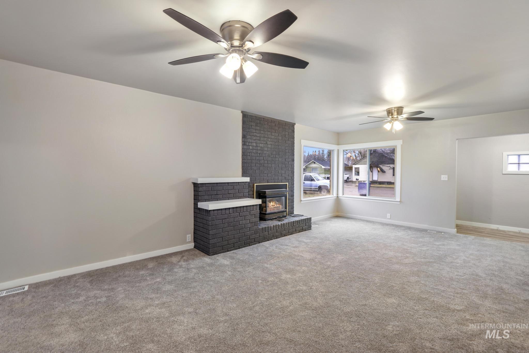 1016 10th Street, Rupert, Idaho 83350, 3 Bedrooms, 2 Bathrooms, Residential For Sale, Price $319,000, 98970171