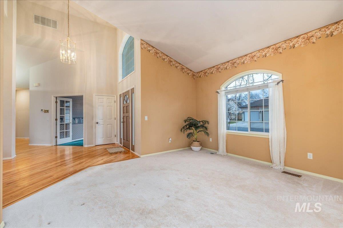 6160 N Fountain Ln, Garden City, Idaho 83714, 3 Bedrooms, 2 Bathrooms, Residential For Sale, Price $600,000, 98970176