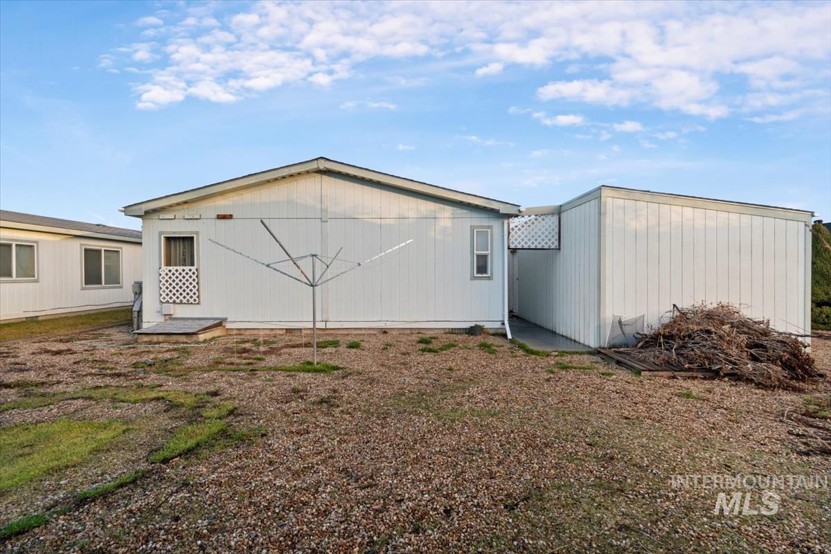 View of side of property