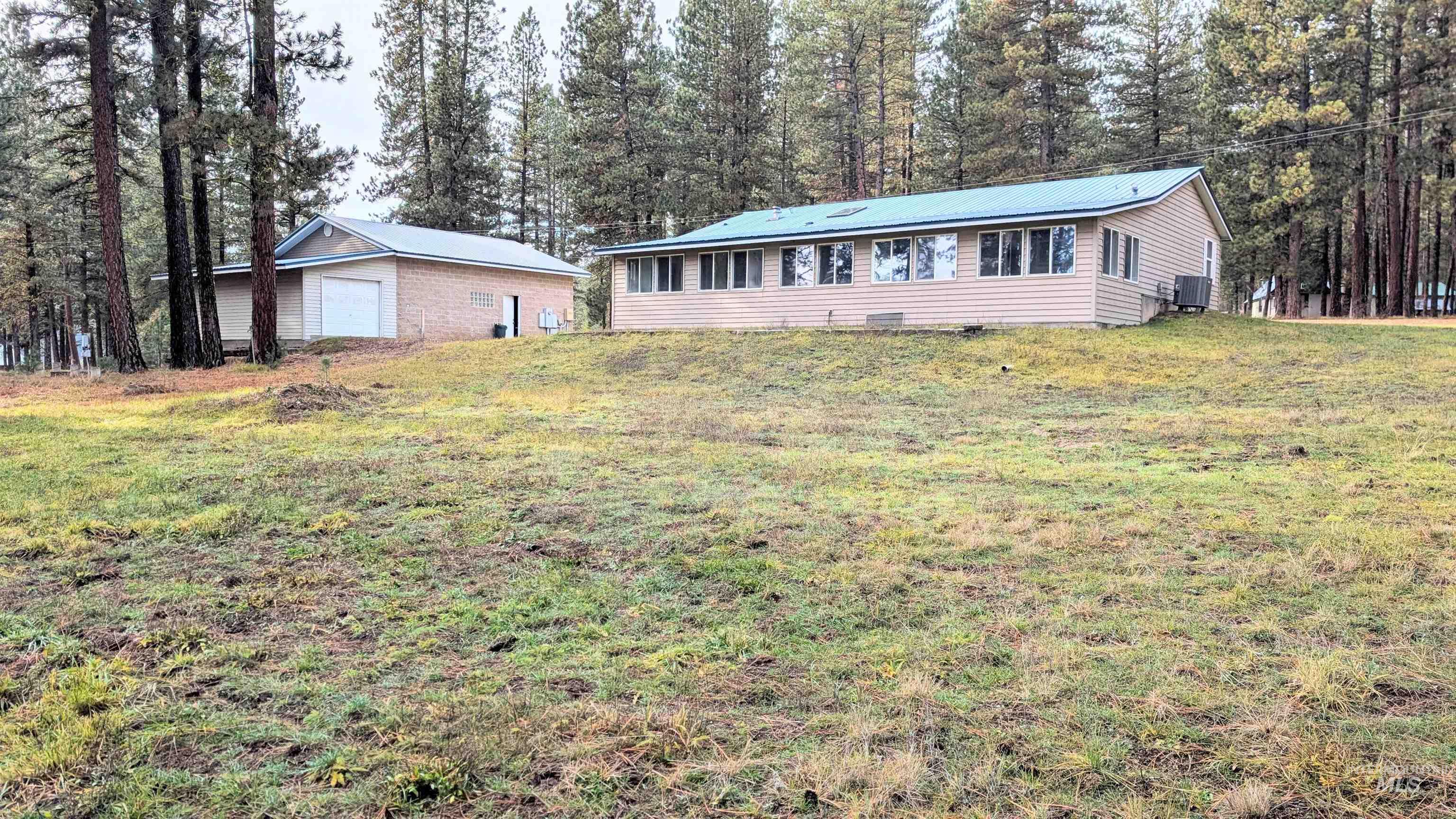 22 Hack Ln, Idaho City, Idaho 83631, 4 Bedrooms, 2 Bathrooms, Residential For Sale, Price $199,000, 98970188