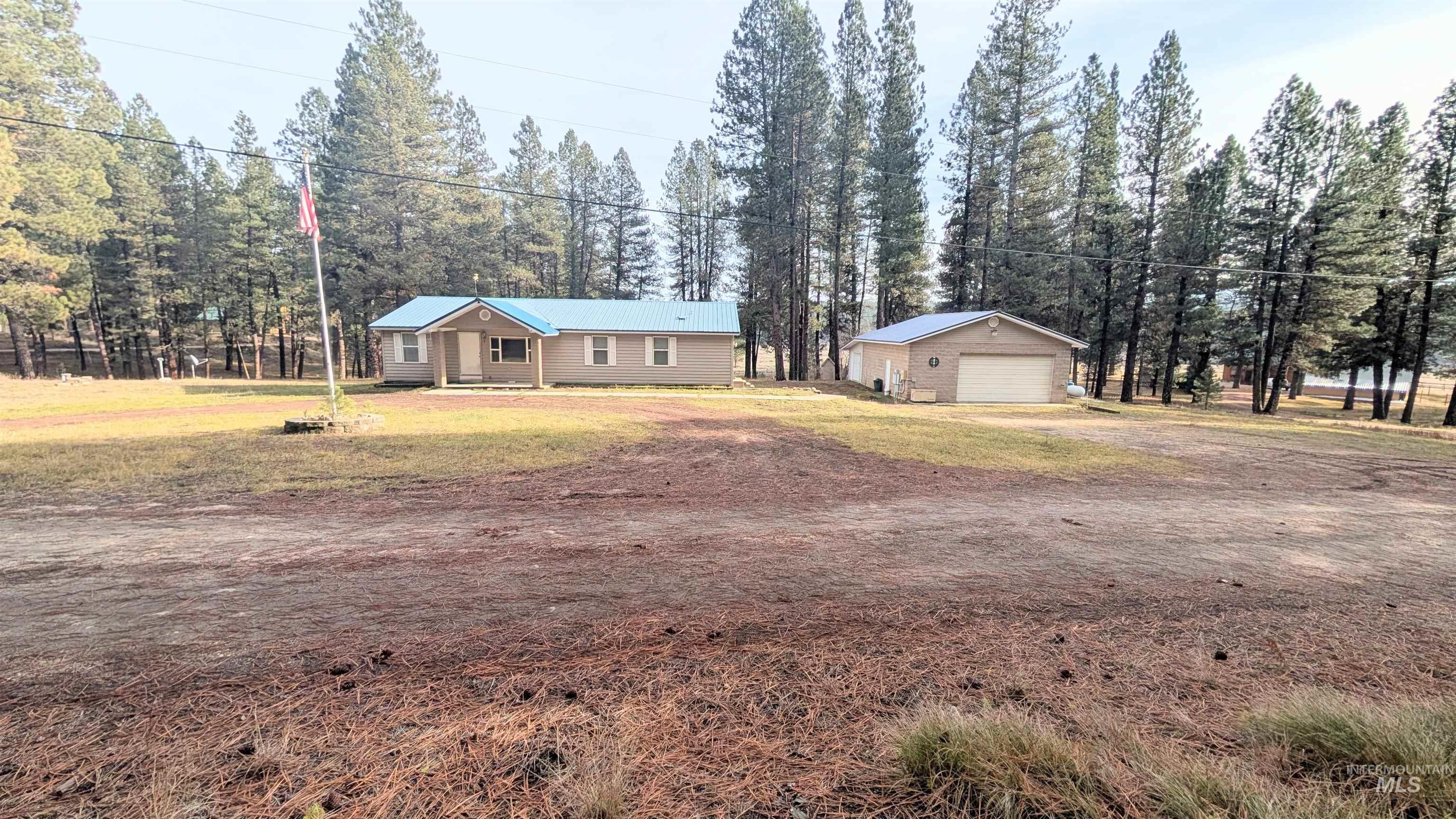 22 Hack Ln, Idaho City, Idaho 83631, 4 Bedrooms, 2 Bathrooms, Residential For Sale, Price $199,000, 98970188