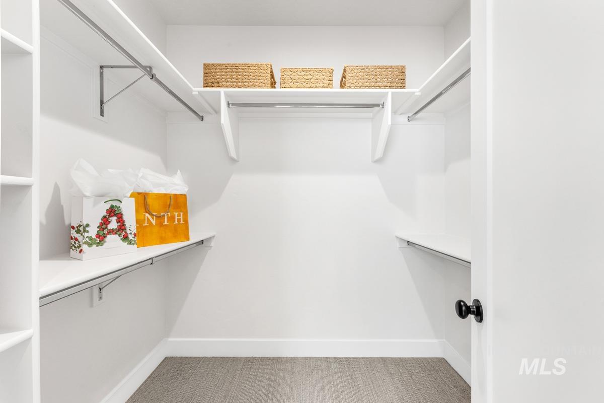 13320 N Spring Creek Way, Boise, Idaho 83714, 3 Bedrooms, 2.5 Bathrooms, Residential For Sale, Price $899,990, 98970194