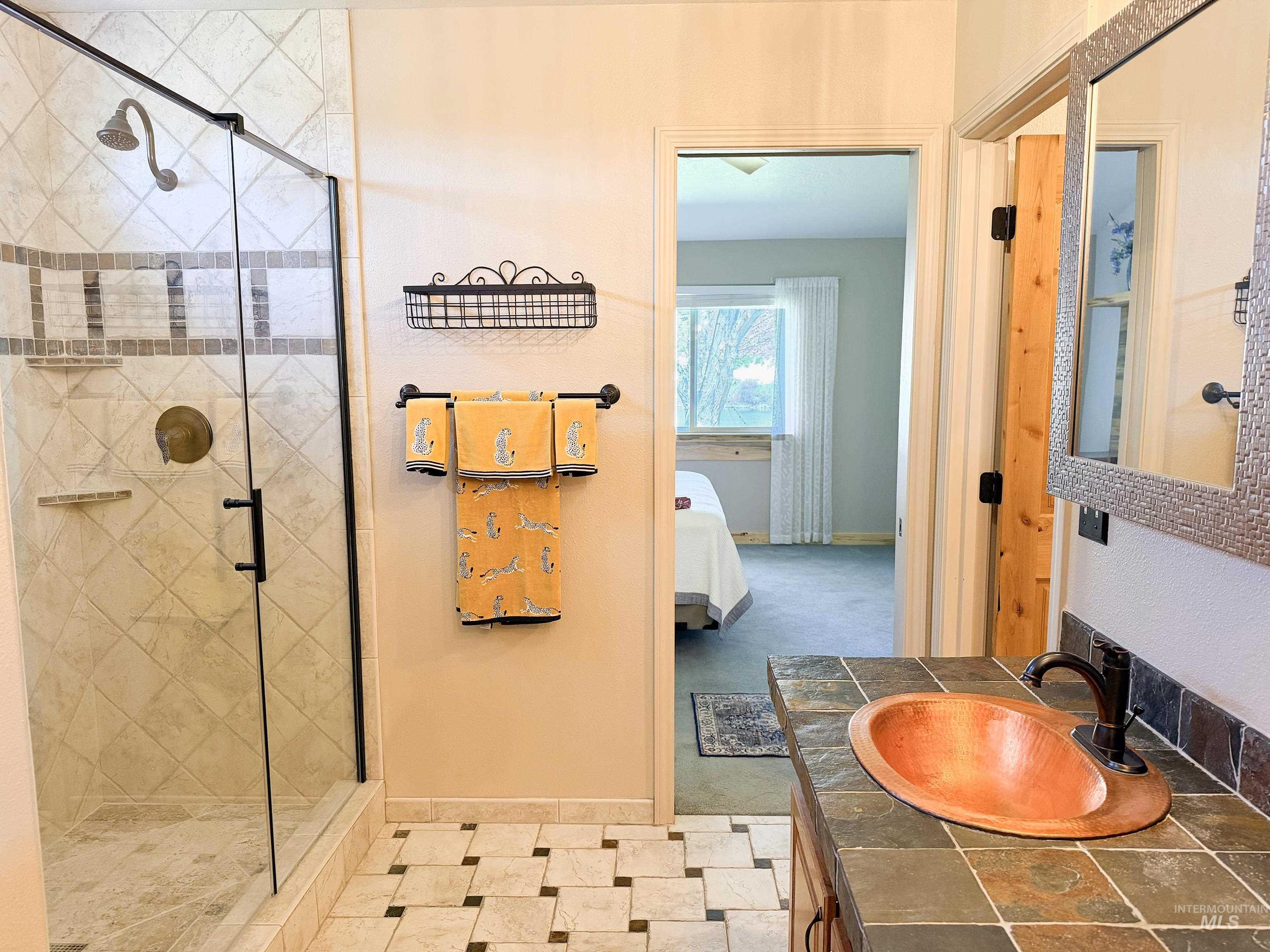 10142 Airpark Loop Rd, Melba, Idaho 83641, 3 Bedrooms, 2 Bathrooms, Residential For Sale, Price $1,200,000,MLS 98970197