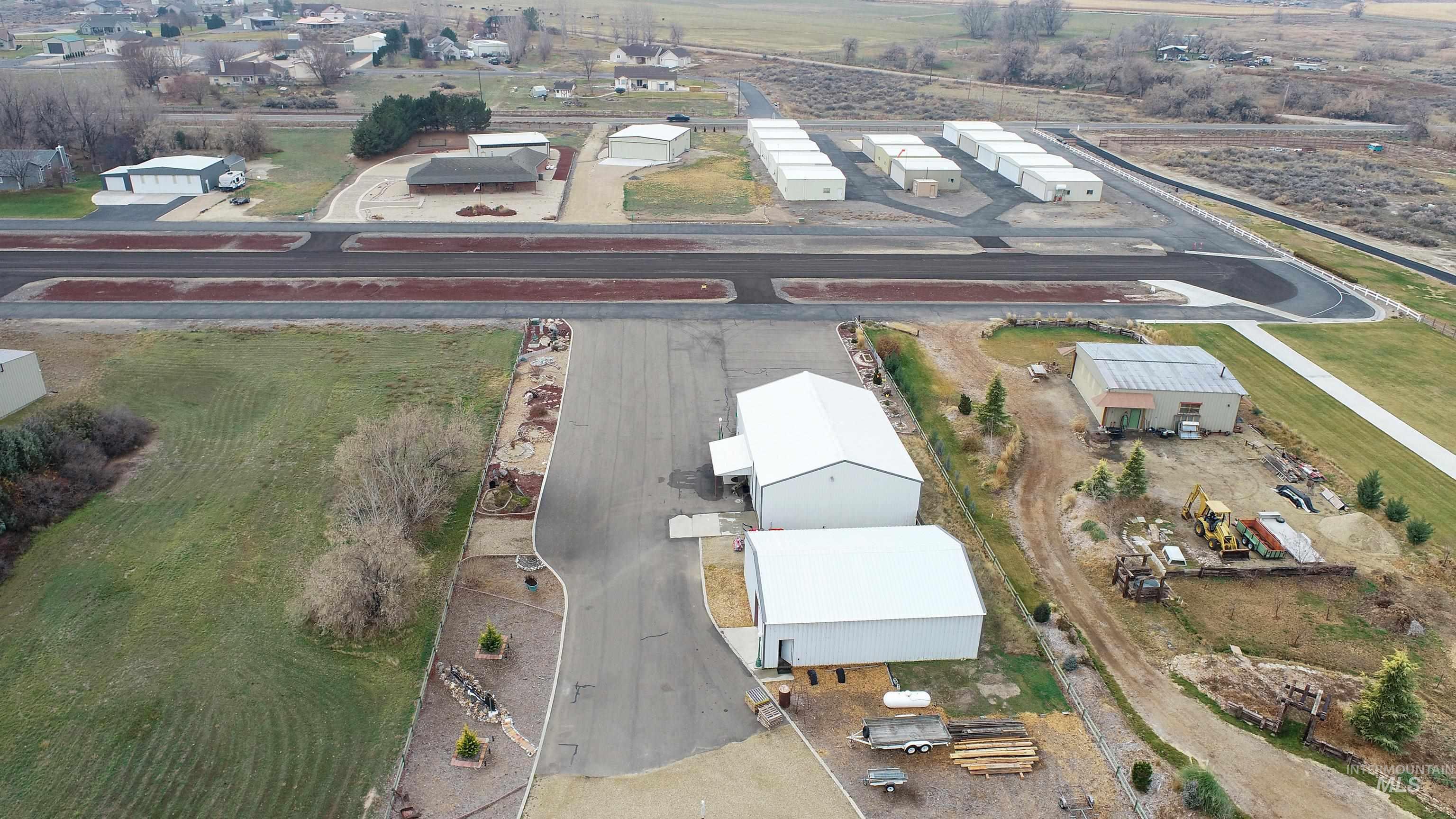 10142 Airpark Loop Rd, Melba, Idaho 83641, 3 Bedrooms, 2 Bathrooms, Residential For Sale, Price $1,200,000, 98970197