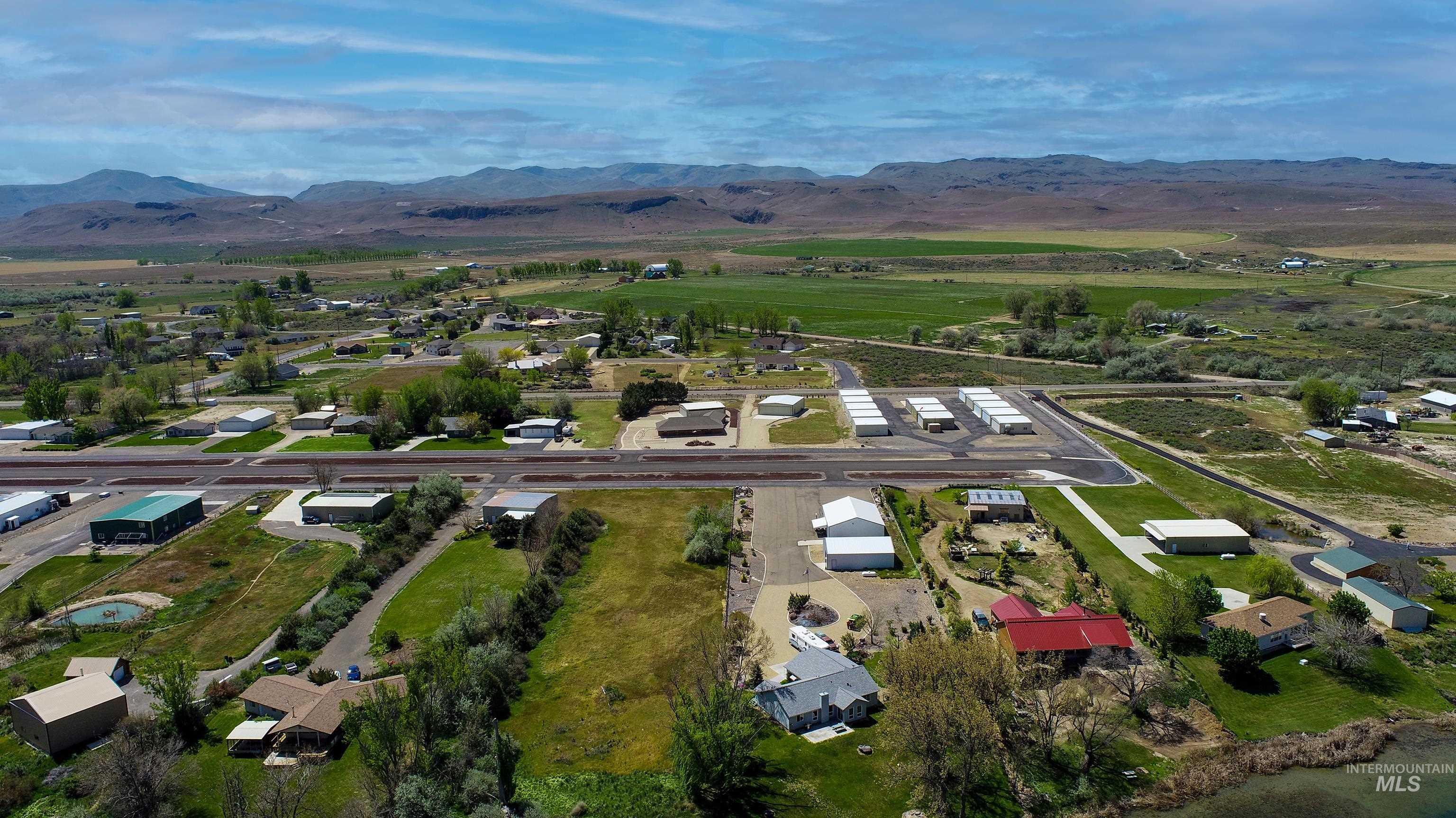 10142 Airpark Loop Rd, Melba, Idaho 83641, 3 Bedrooms, 2 Bathrooms, Residential For Sale, Price $1,200,000,MLS 98970197