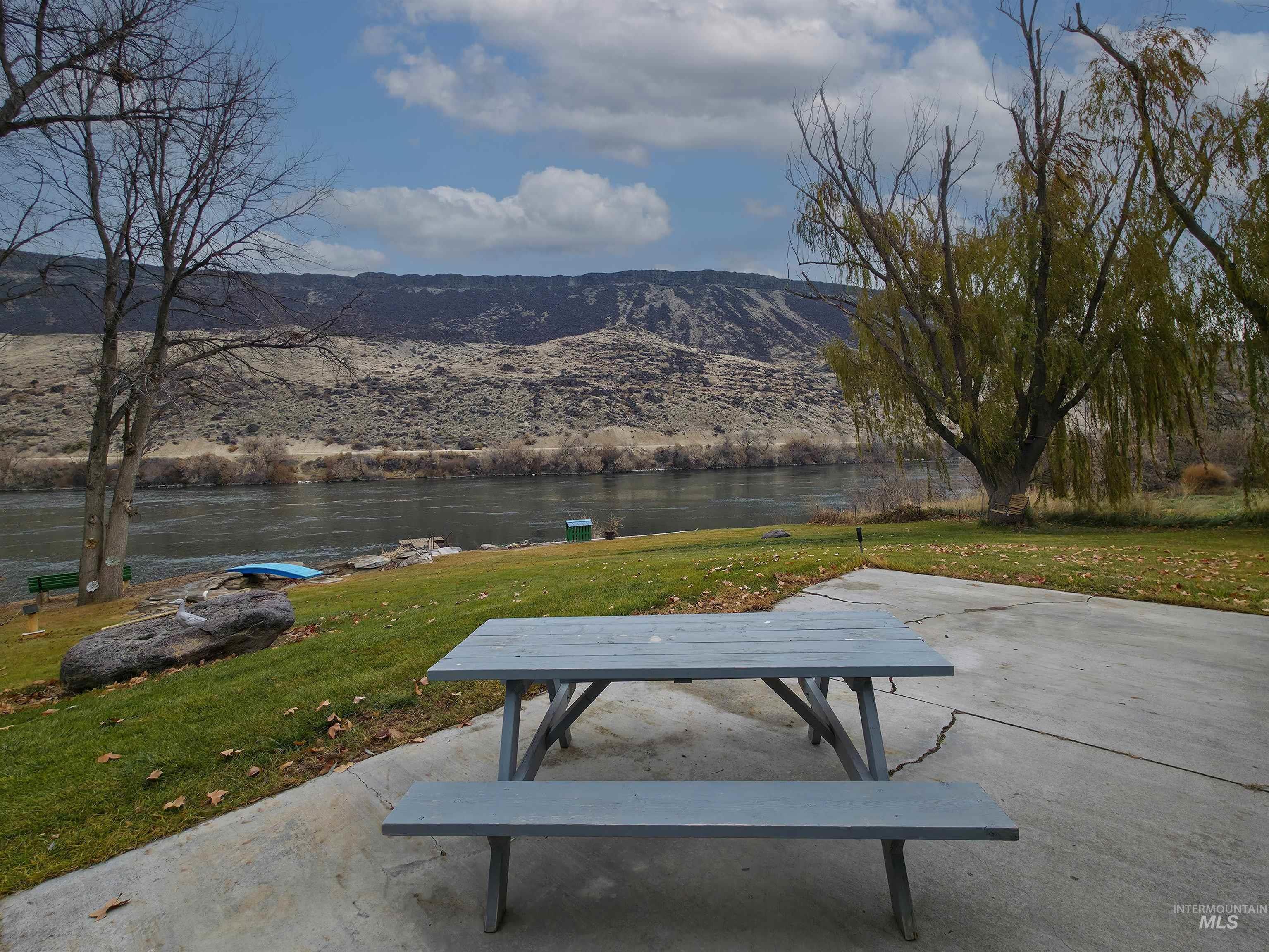 10142 Airpark Loop Rd, Melba, Idaho 83641, 3 Bedrooms, 2 Bathrooms, Residential For Sale, Price $1,200,000, 98970197