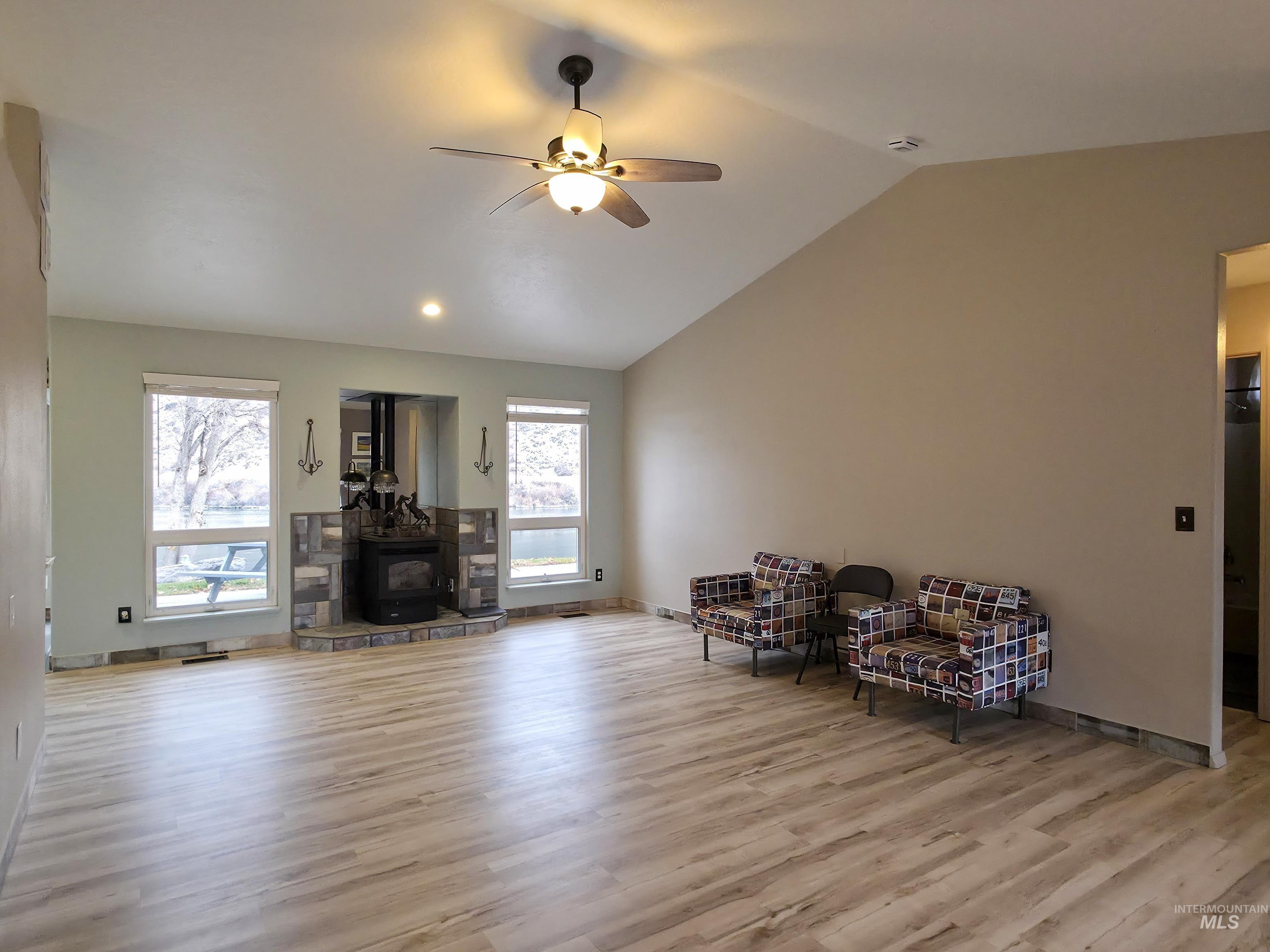 10142 Airpark Loop Rd, Melba, Idaho 83641, 3 Bedrooms, 2 Bathrooms, Residential For Sale, Price $1,200,000, 98970197