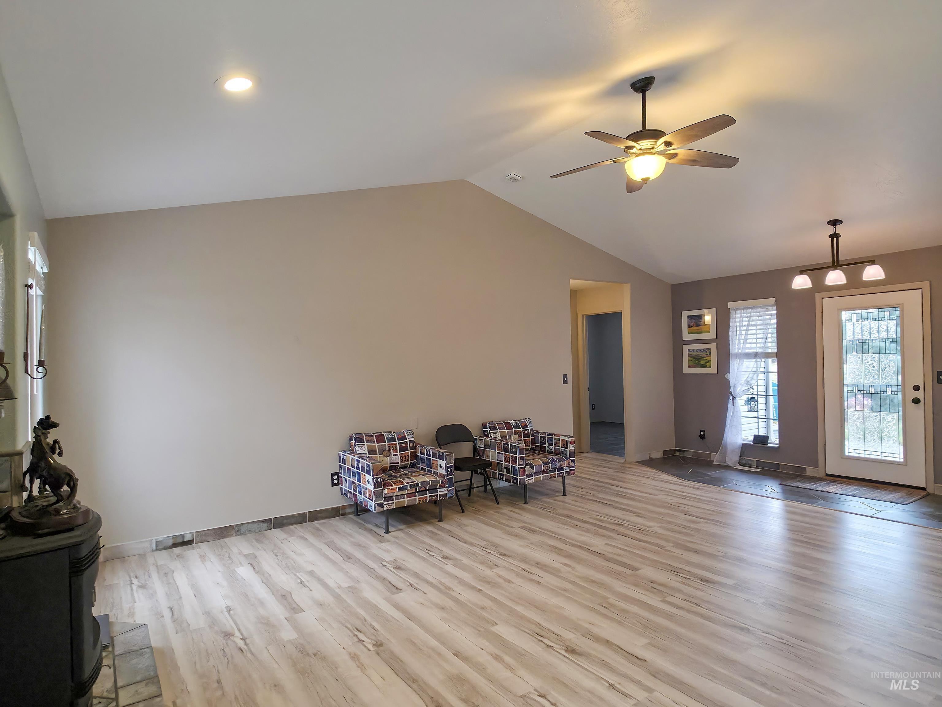 10142 Airpark Loop Rd, Melba, Idaho 83641, 3 Bedrooms, 2 Bathrooms, Residential For Sale, Price $1,200,000, 98970197