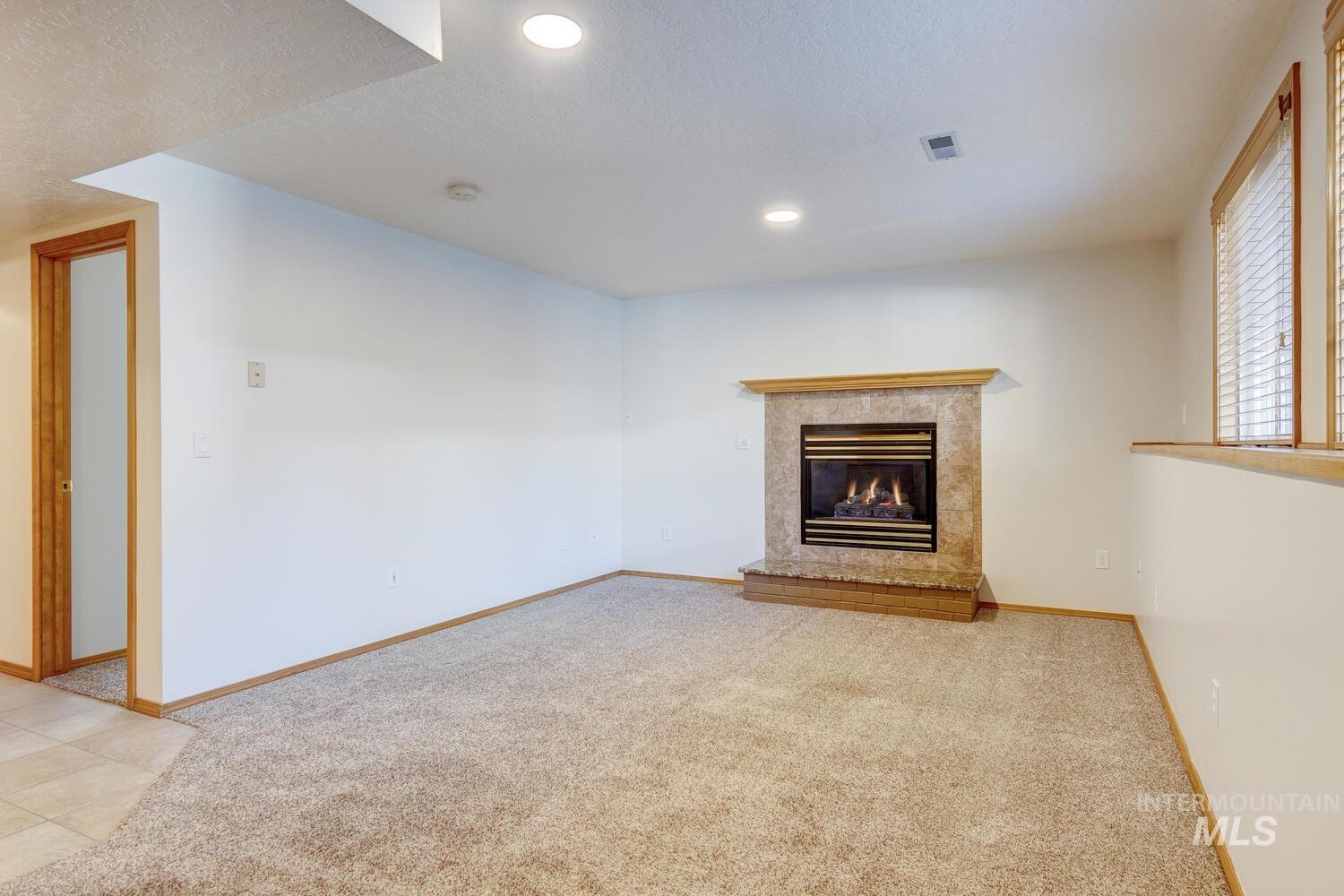 9676 W Toni St, Boise, Idaho 83704, 4 Bedrooms, 3 Bathrooms, Residential For Sale, Price $489,900,MLS 98970207