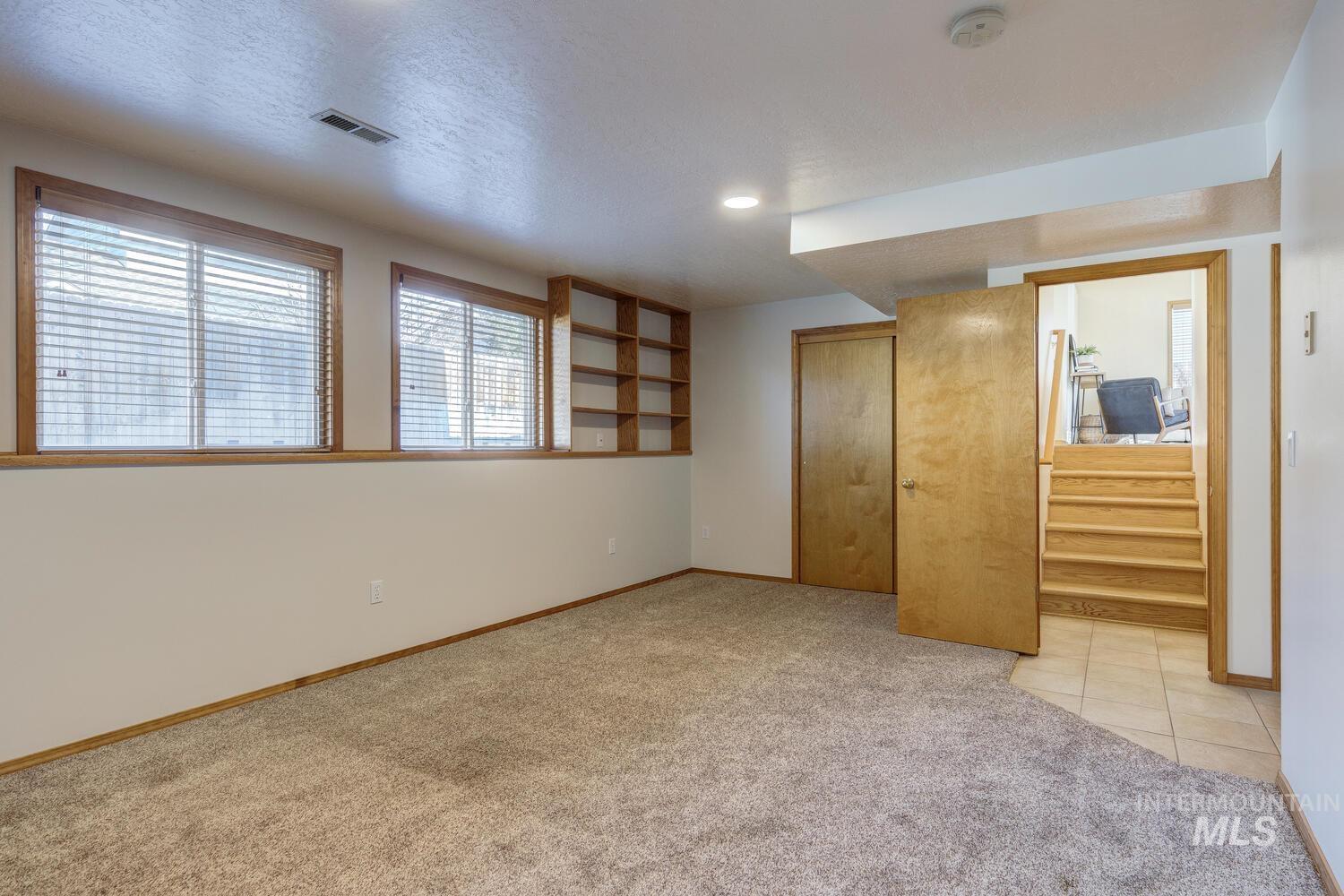 9676 W Toni St, Boise, Idaho 83704, 4 Bedrooms, 3 Bathrooms, Residential For Sale, Price $489,900,MLS 98970207