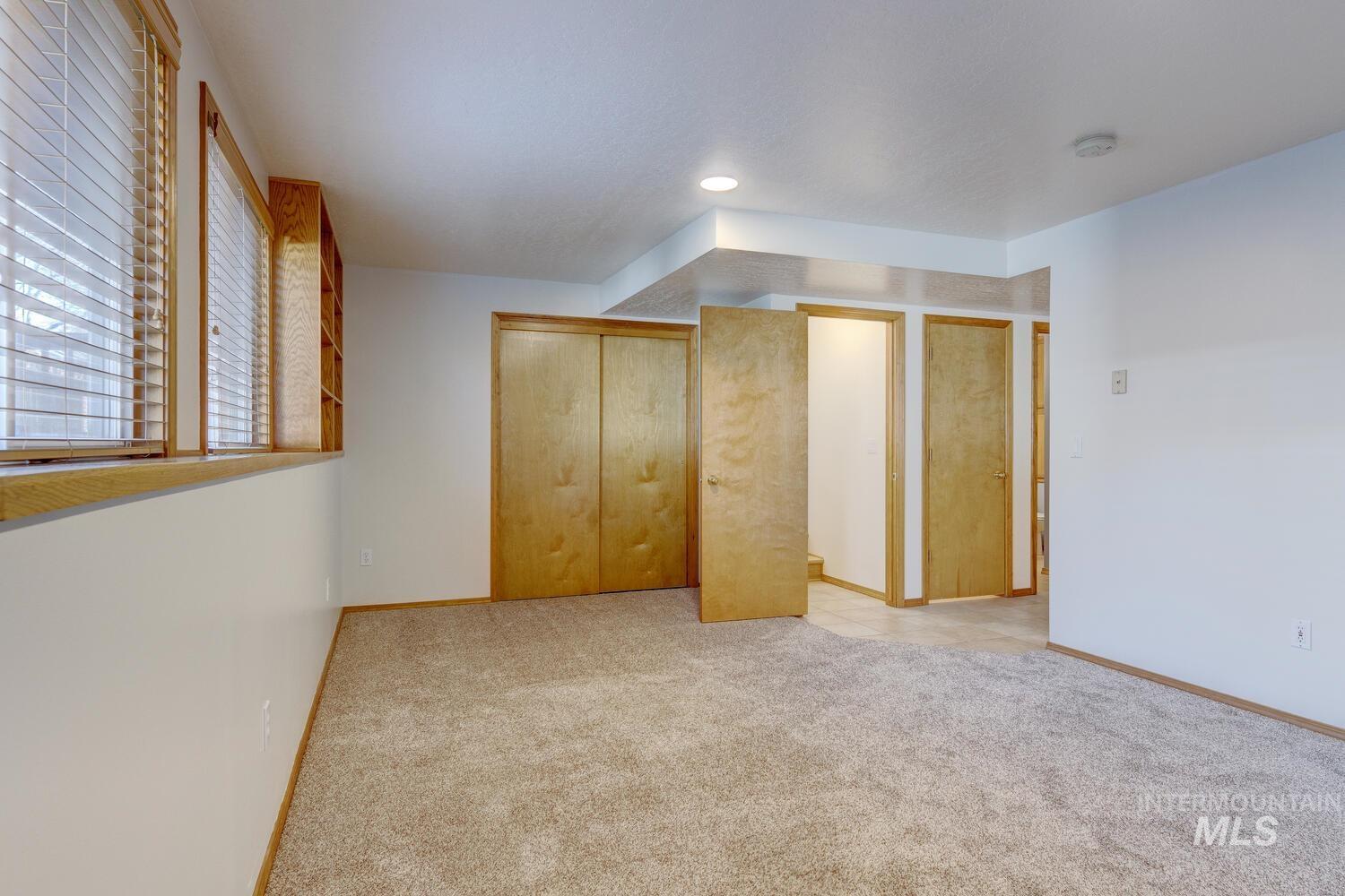 9676 W Toni St, Boise, Idaho 83704, 4 Bedrooms, 3 Bathrooms, Residential For Sale, Price $489,900,MLS 98970207