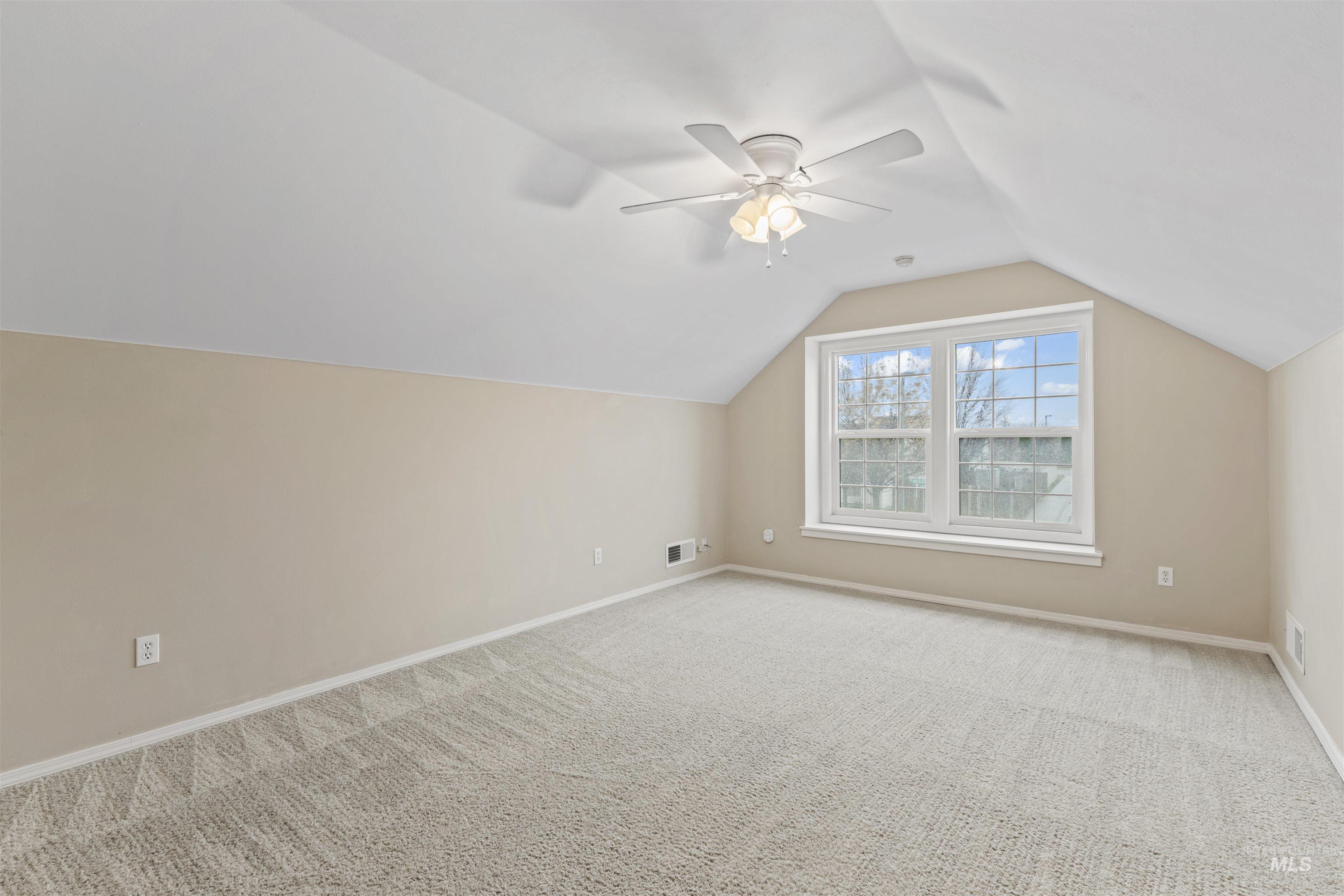 658 E Huckleberry Ct, Kuna, Idaho 83634, 3 Bedrooms, 2 Bathrooms, Residential For Sale, Price $390,000, 98970208