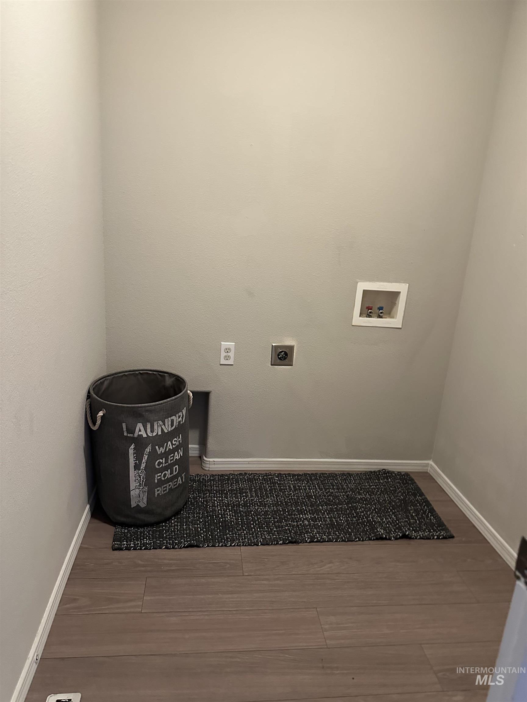 1309 Lauren Lane, Filer, Idaho 83328, 4 Bedrooms, 2 Bathrooms, Residential For Sale, Price $329,900,MLS 98970210