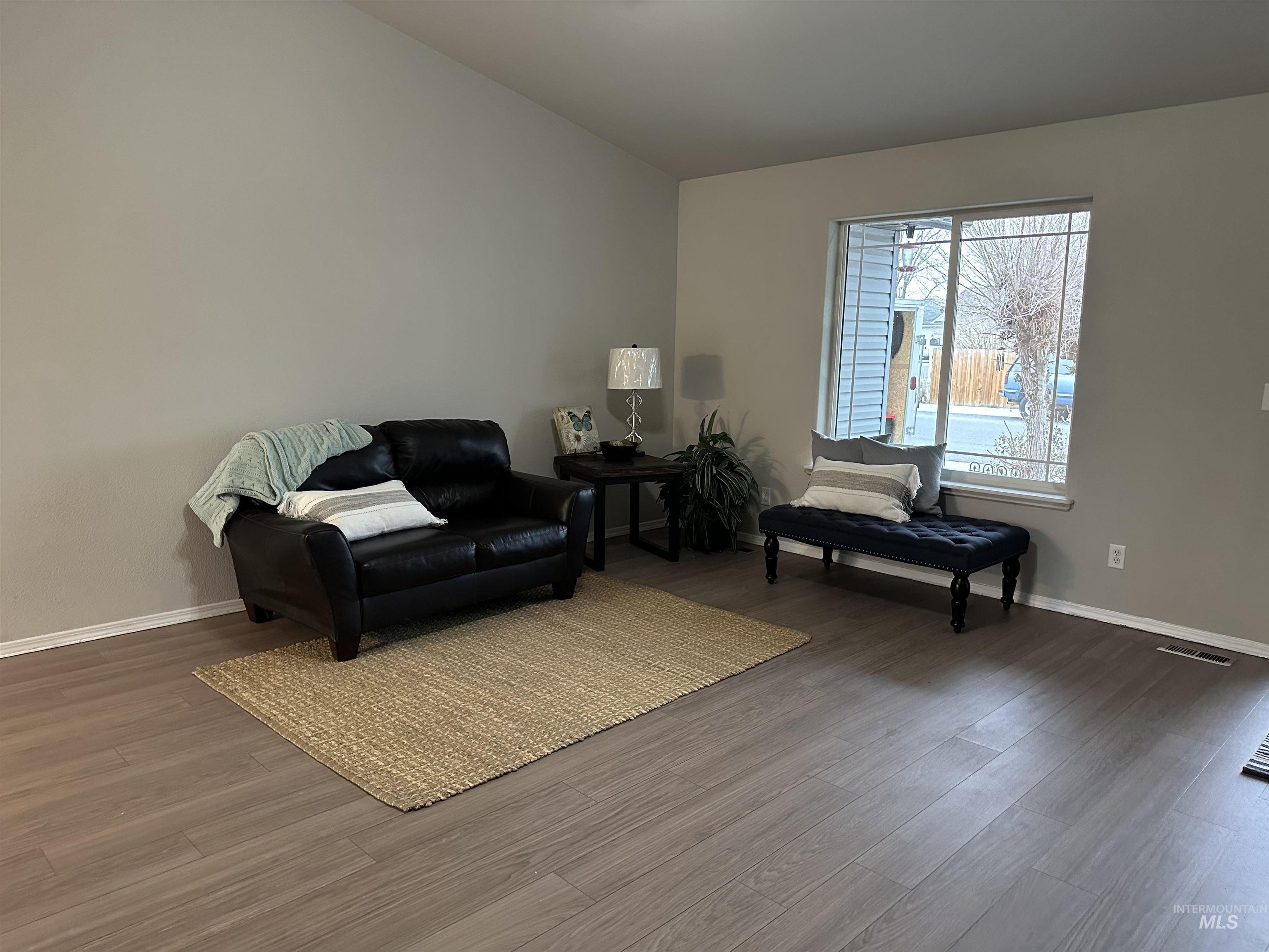 1309 Lauren Lane, Filer, Idaho 83328, 4 Bedrooms, 2 Bathrooms, Residential For Sale, Price $329,900,MLS 98970210