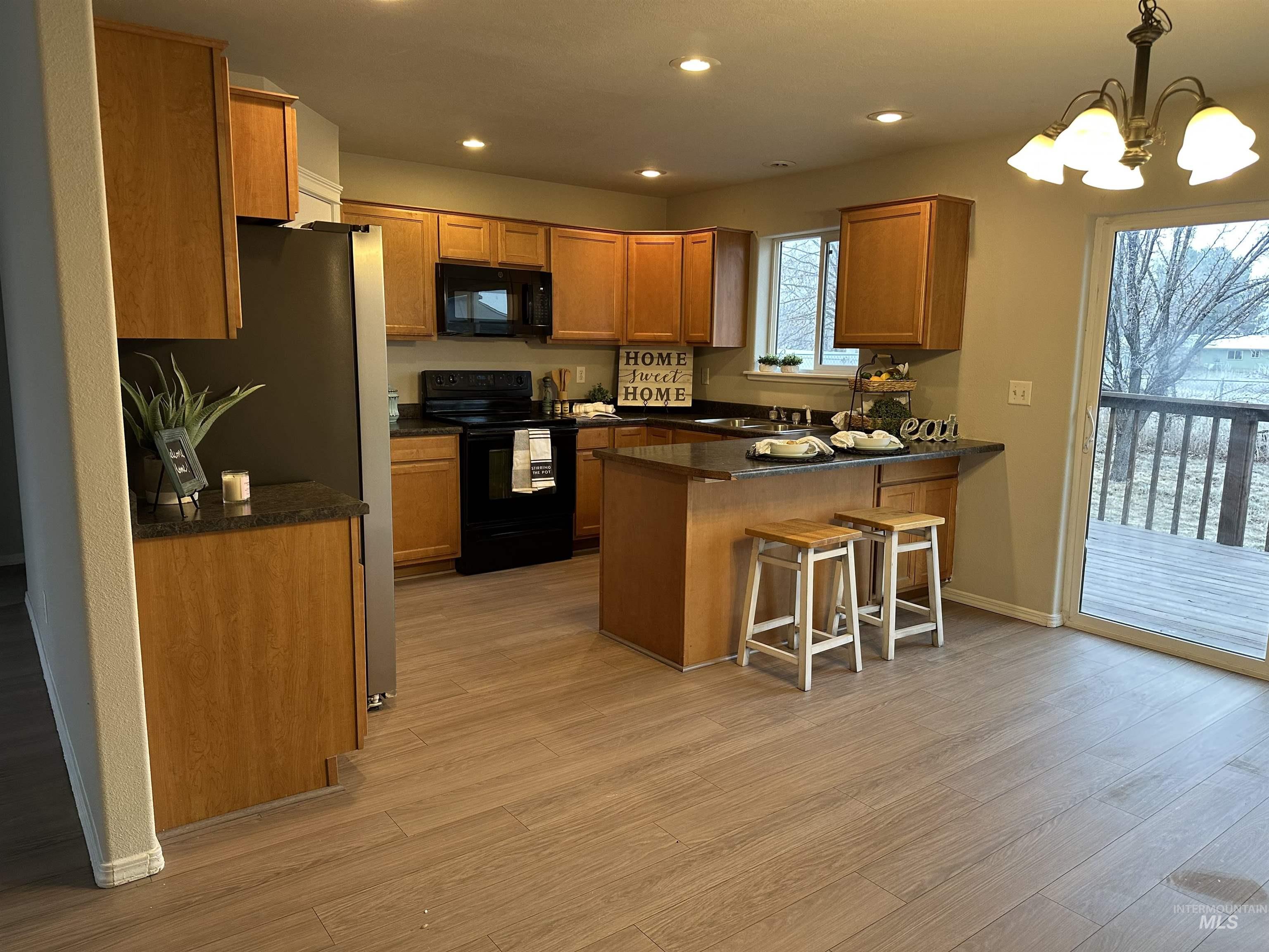 1309 Lauren Lane, Filer, Idaho 83328, 4 Bedrooms, 2 Bathrooms, Residential For Sale, Price $329,900,MLS 98970210