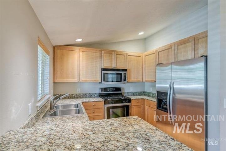 225 W Village Ln, Boise, Idaho 83702, 1 Bedroom, 1 Bathroom, Residential For Sale, Price $334,900, 98970212