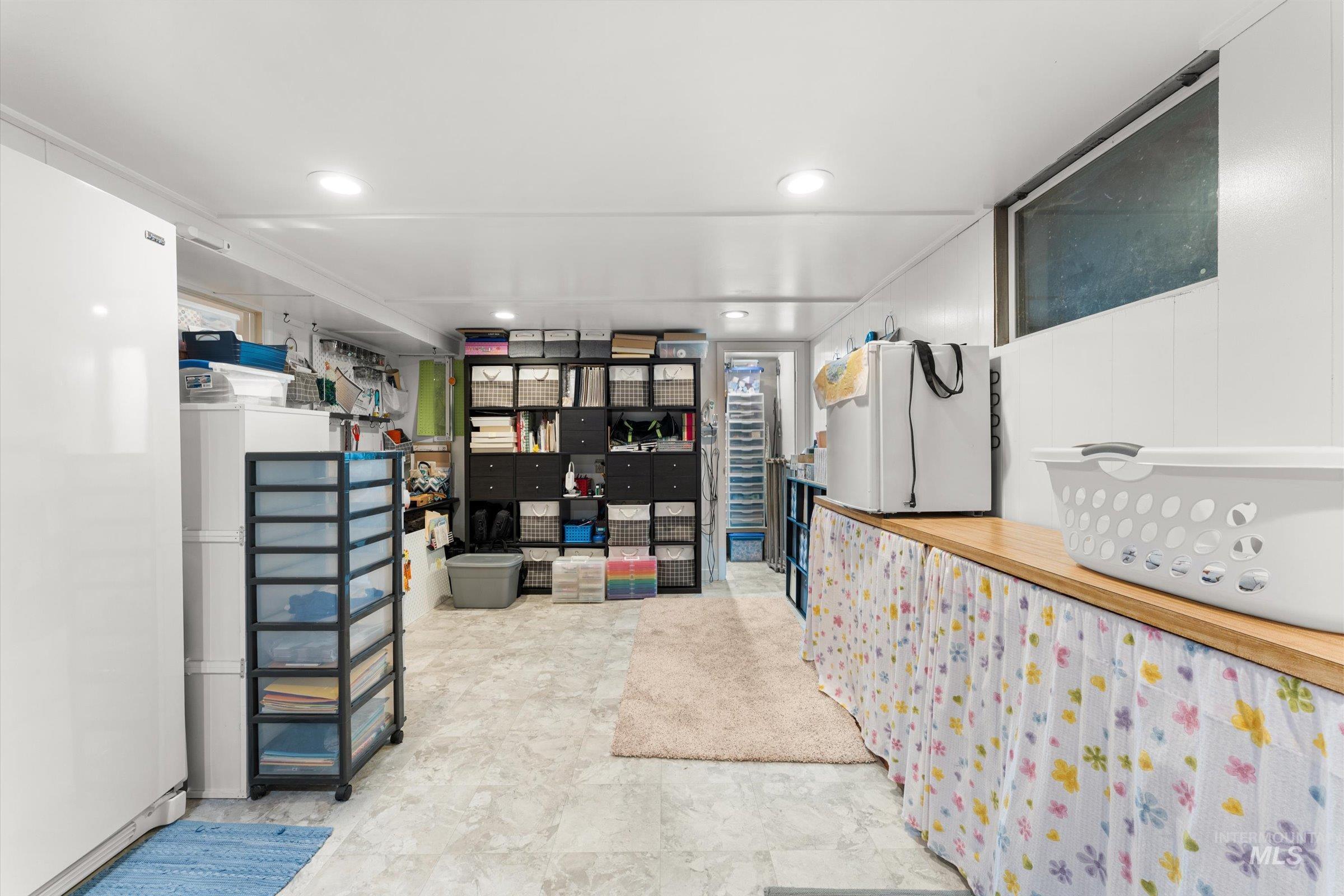 1795 N 7th East, Mountain Home, Idaho 83647, 5 Bedrooms, 2 Bathrooms, Residential For Sale, Price $395,000,MLS 98970215