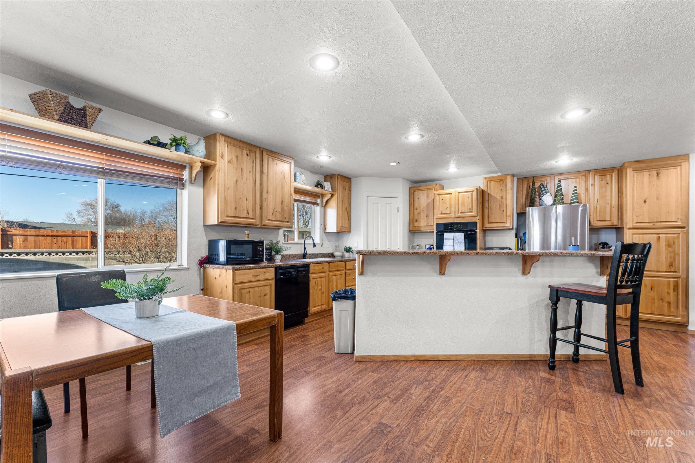 1795 N 7th East, Mountain Home, Idaho 83647, 5 Bedrooms, 2 Bathrooms, Residential For Sale, Price $395,000,MLS 98970215