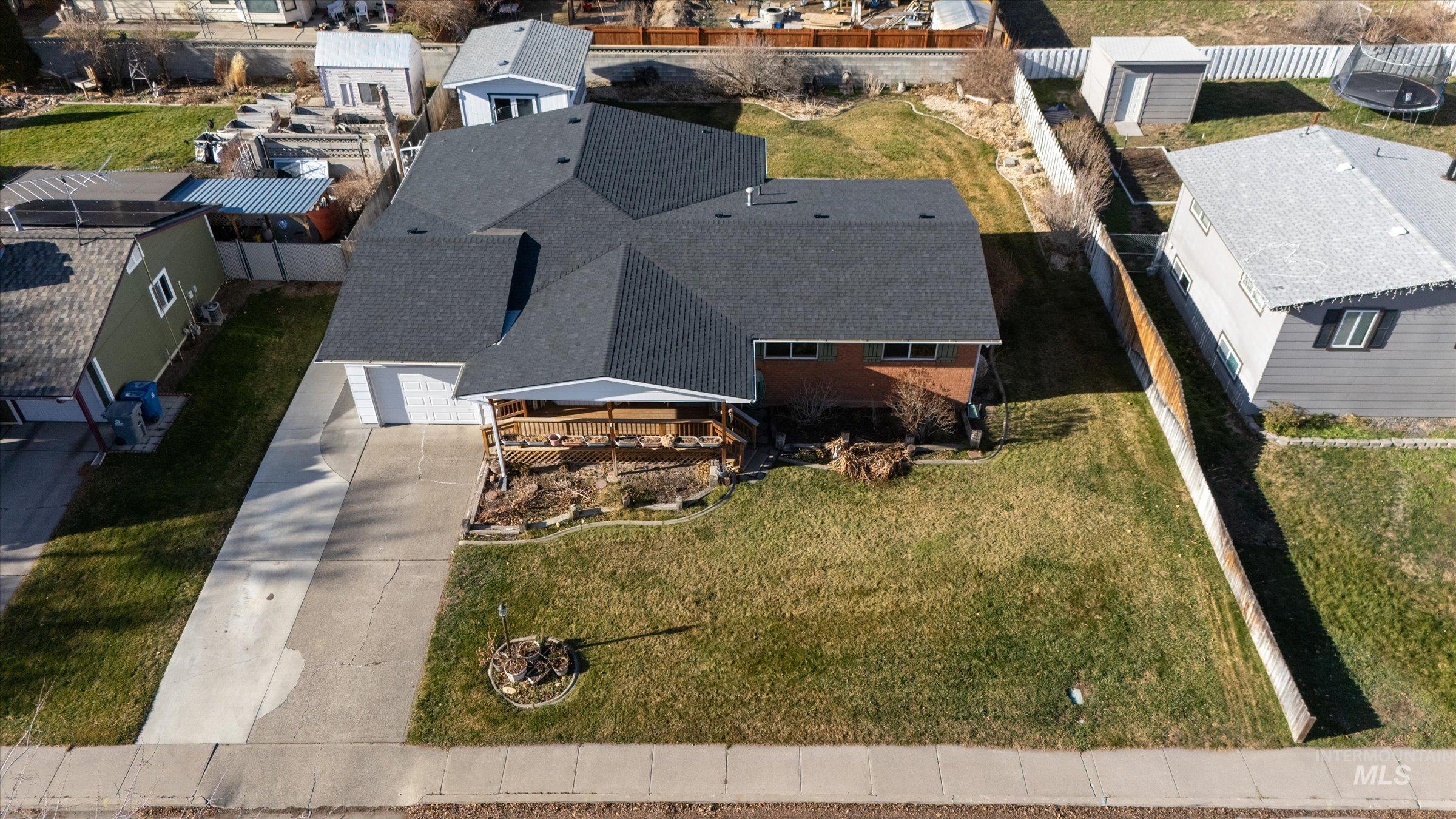 1795 N 7th East, Mountain Home, Idaho 83647, 5 Bedrooms, 2 Bathrooms, Residential For Sale, Price $395,000,MLS 98970215