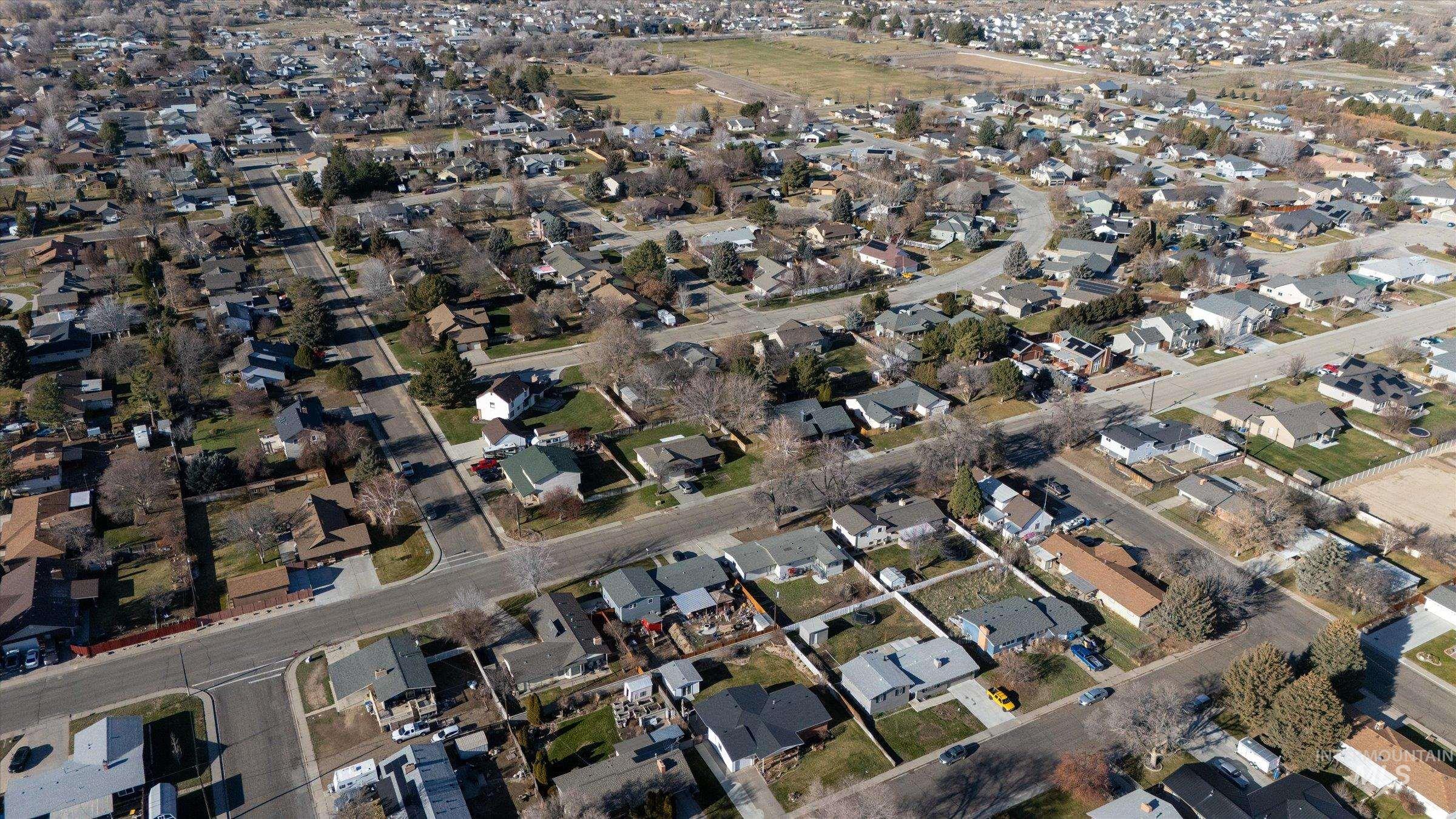 1795 N 7th East, Mountain Home, Idaho 83647, 5 Bedrooms, 2 Bathrooms, Residential For Sale, Price $395,000,MLS 98970215