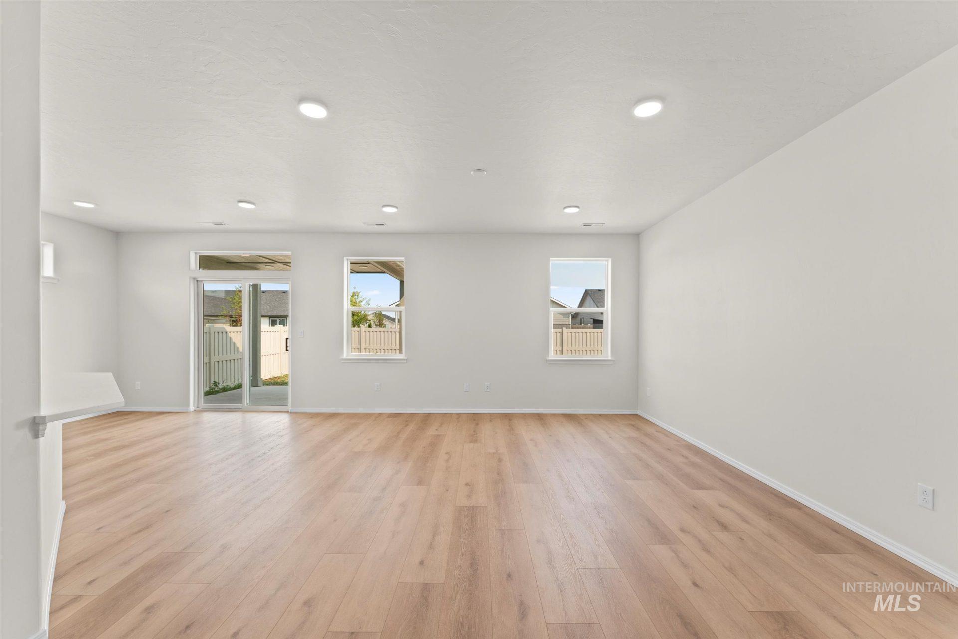 921 W Audrey Acres Dr, Nampa, Idaho 83686, 3 Bedrooms, 2 Bathrooms, Residential For Sale, Price $399,990, 98970220