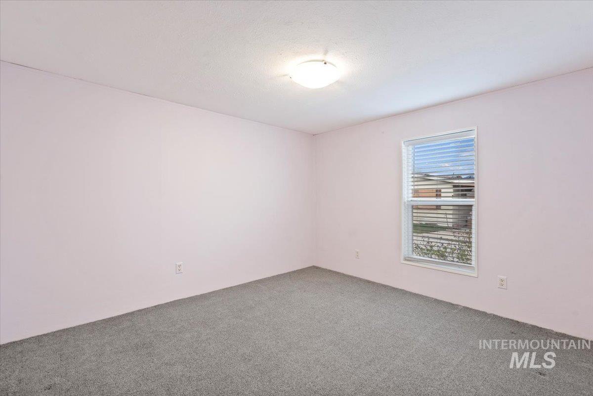 5653 N Fairfax, Garden City, Idaho 83714, 2 Bedrooms, 1 Bathroom, Residential For Sale, Price $115,000, 98970232