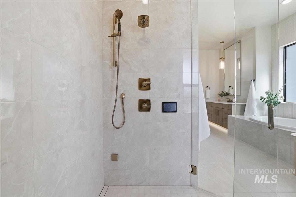 5029 W Braveheart St, Eagle, Idaho 83616, 4 Bedrooms, 3.5 Bathrooms, Residential For Sale, Price $1,600,000, 98970234