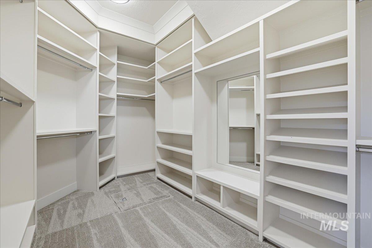 5029 W Braveheart St, Eagle, Idaho 83616, 4 Bedrooms, 3.5 Bathrooms, Residential For Sale, Price $1,600,000, 98970234