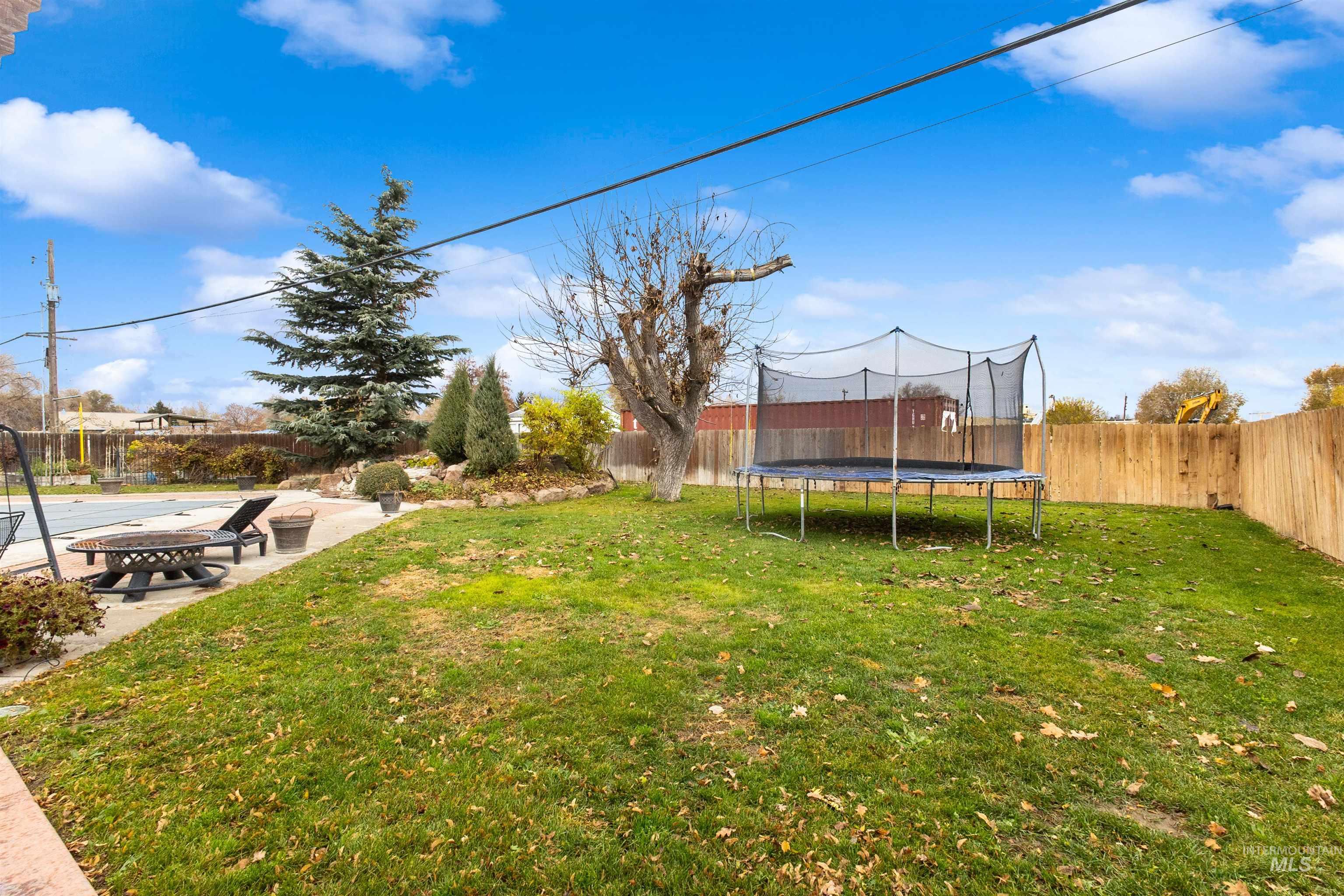 1917 Arthur, Caldwell, Idaho 83605, 5 Bedrooms, Business/Commercial For Sale, Price $749,900, 98970238