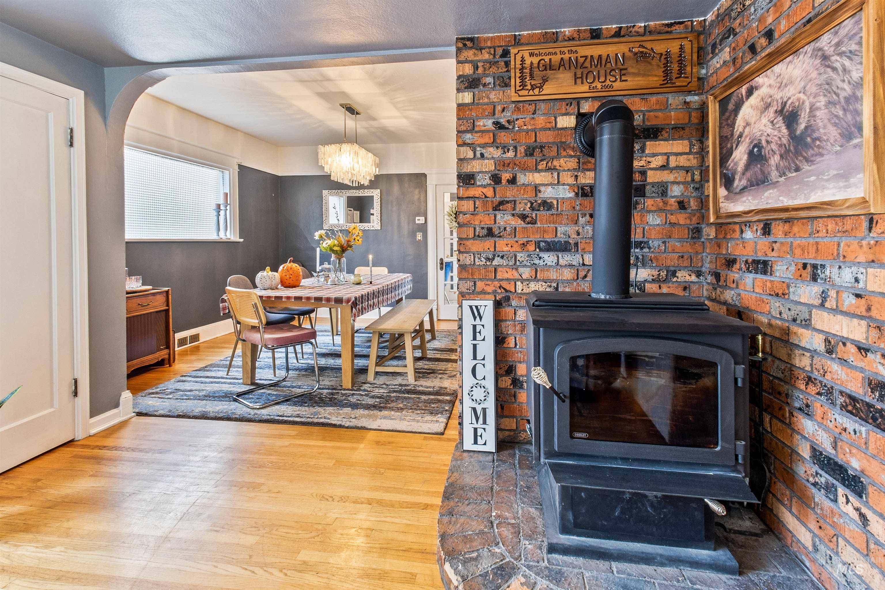 1917 Arthur, Caldwell, Idaho 83605, 5 Bedrooms, Business/Commercial For Sale, Price $749,900, 98970238