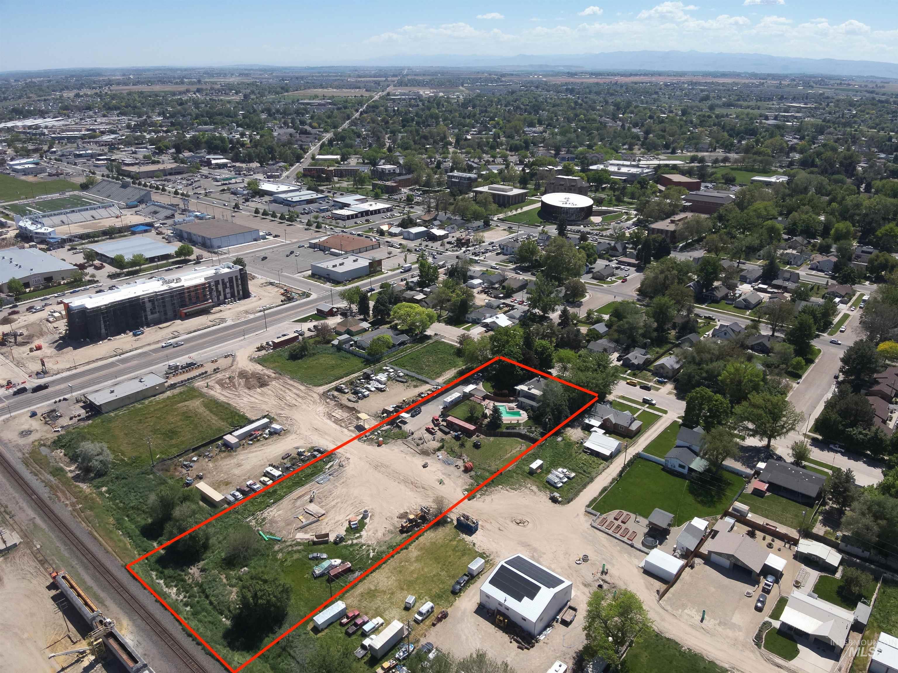 1917 Arthur, Caldwell, Idaho 83605, 5 Bedrooms, Business/Commercial For Sale, Price $649,900,MLS 98970238