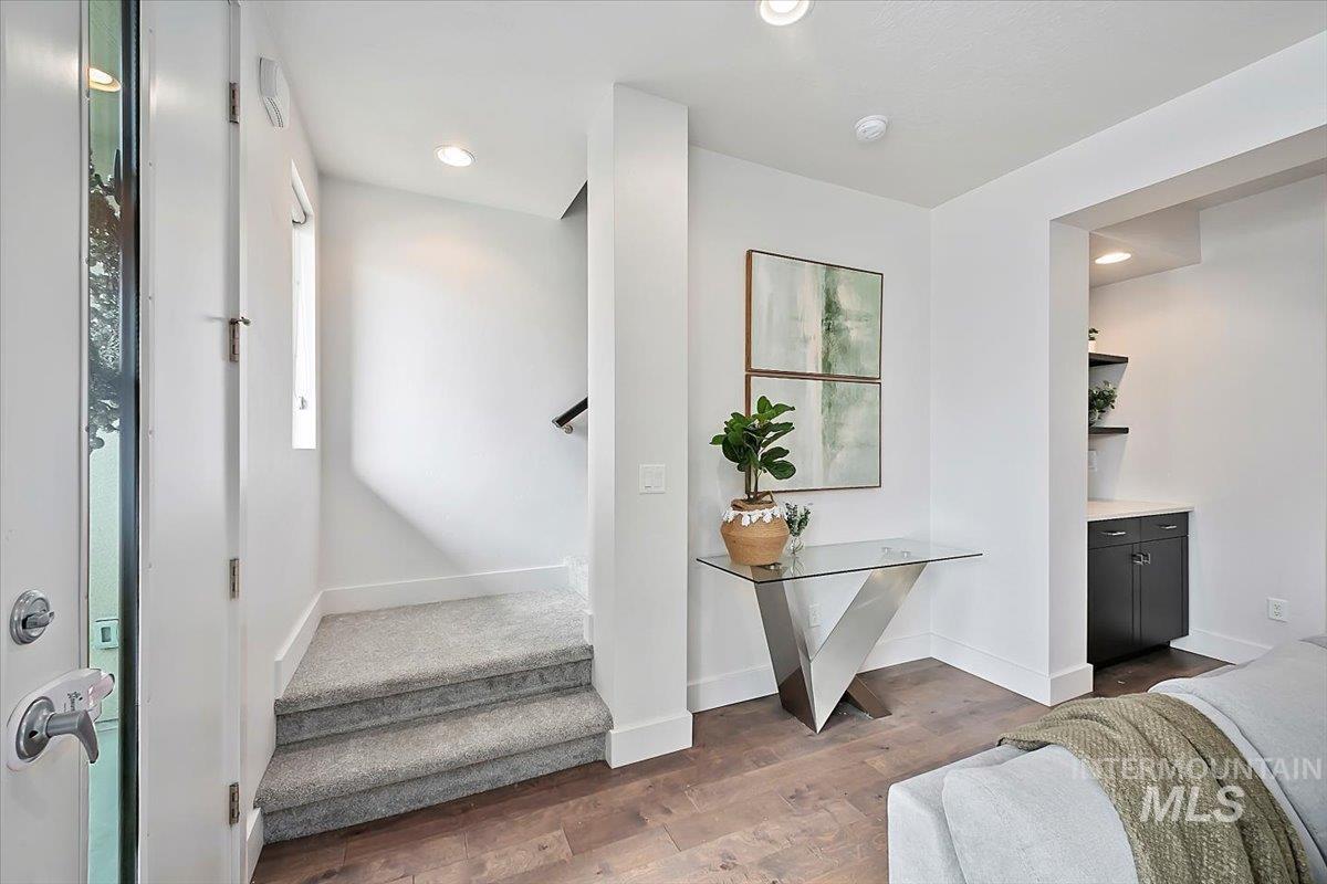 3714 E Parkcenter, Boise, Idaho 83716, 3 Bedrooms, 2.5 Bathrooms, Rental For Rent, Price $3,750, 98970241