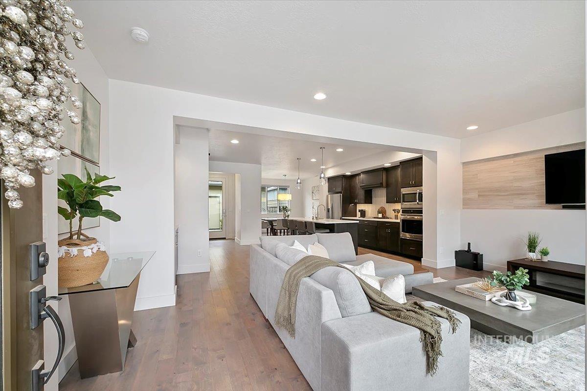 3714 E Parkcenter, Boise, Idaho 83716, 3 Bedrooms, 2.5 Bathrooms, Rental For Rent, Price $3,750, 98970241