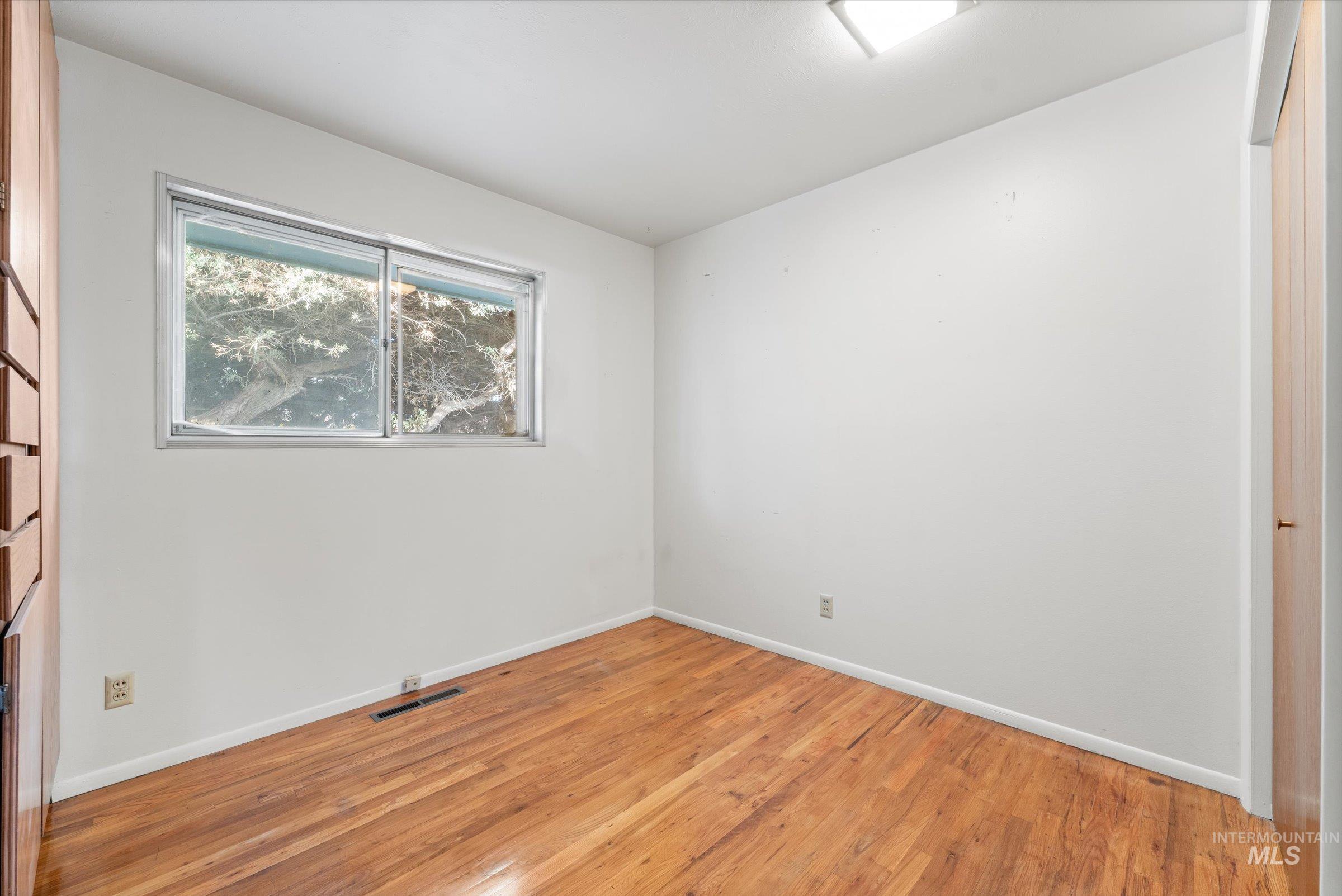 775 S 13th East, Mountain Home, Idaho 83647, 3 Bedrooms, 1 Bathroom, Residential For Sale, Price $240,000, 98970250