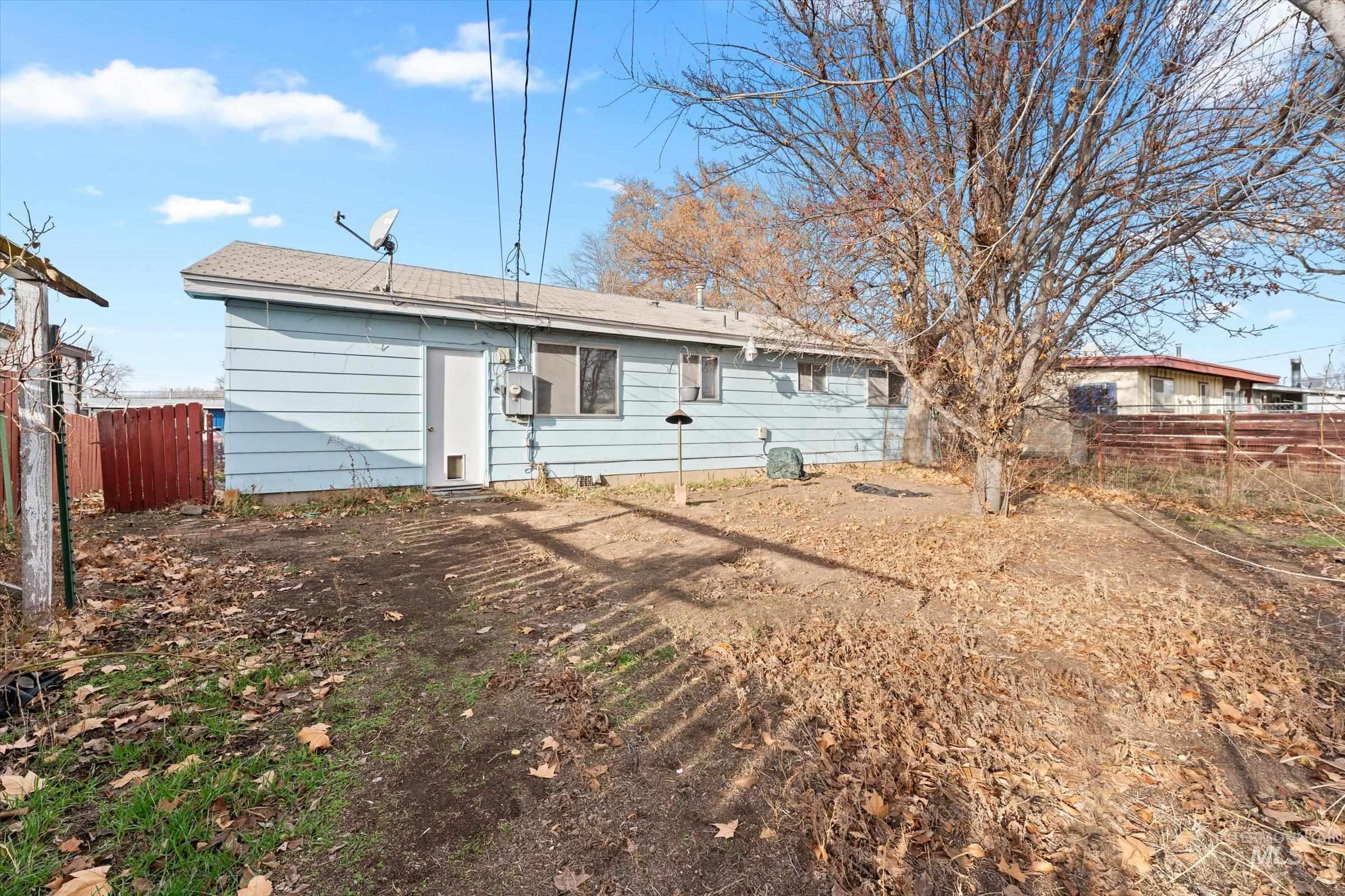 775 S 13th East, Mountain Home, Idaho 83647, 3 Bedrooms, 1 Bathroom, Residential For Sale, Price $240,000, 98970250