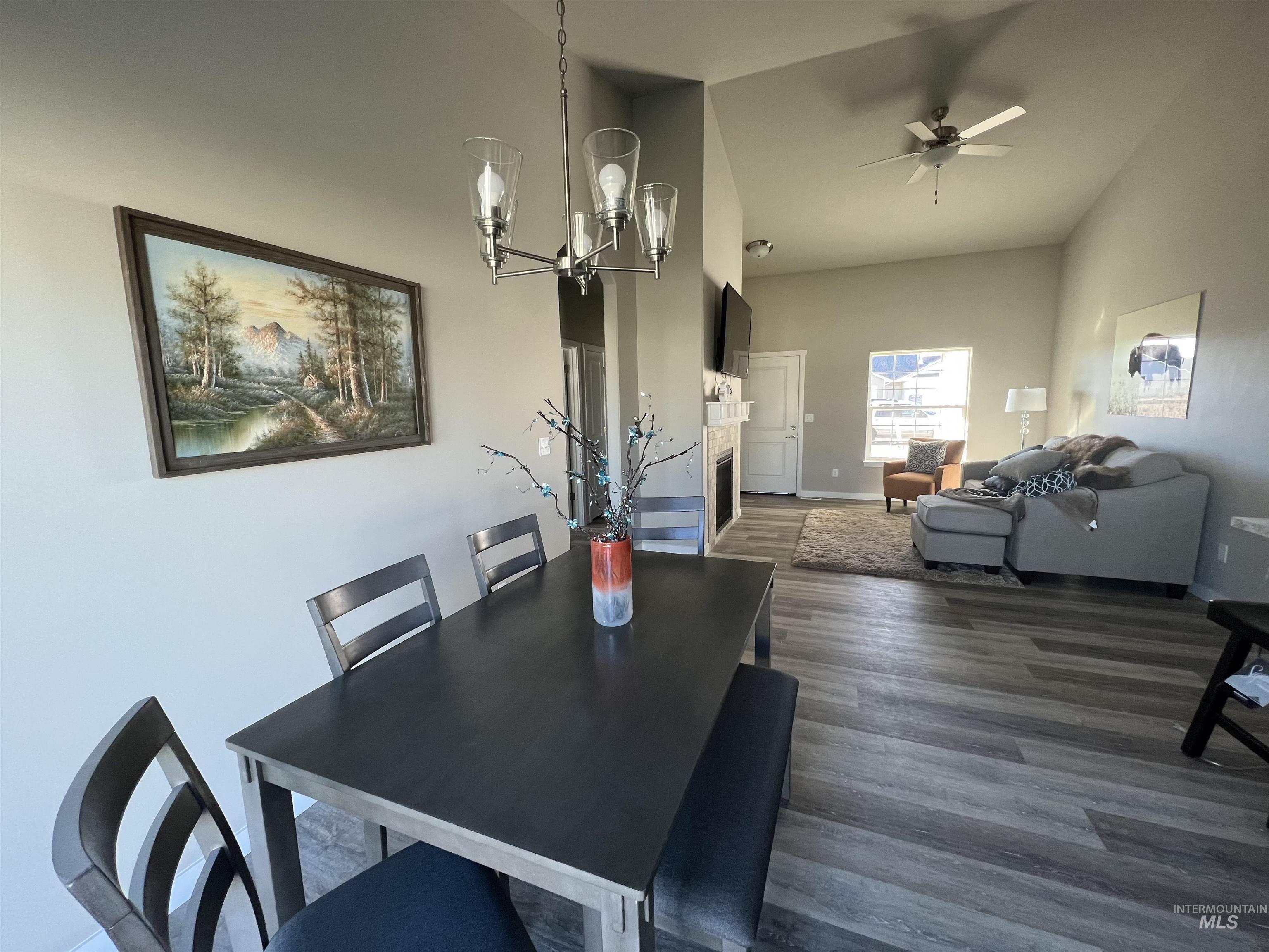 720 Shadowleaf Ave, Twin Falls, Idaho 83301-2925, 3 Bedrooms, 2 Bathrooms, Residential Income For Sale, Price $689,900, 98970254