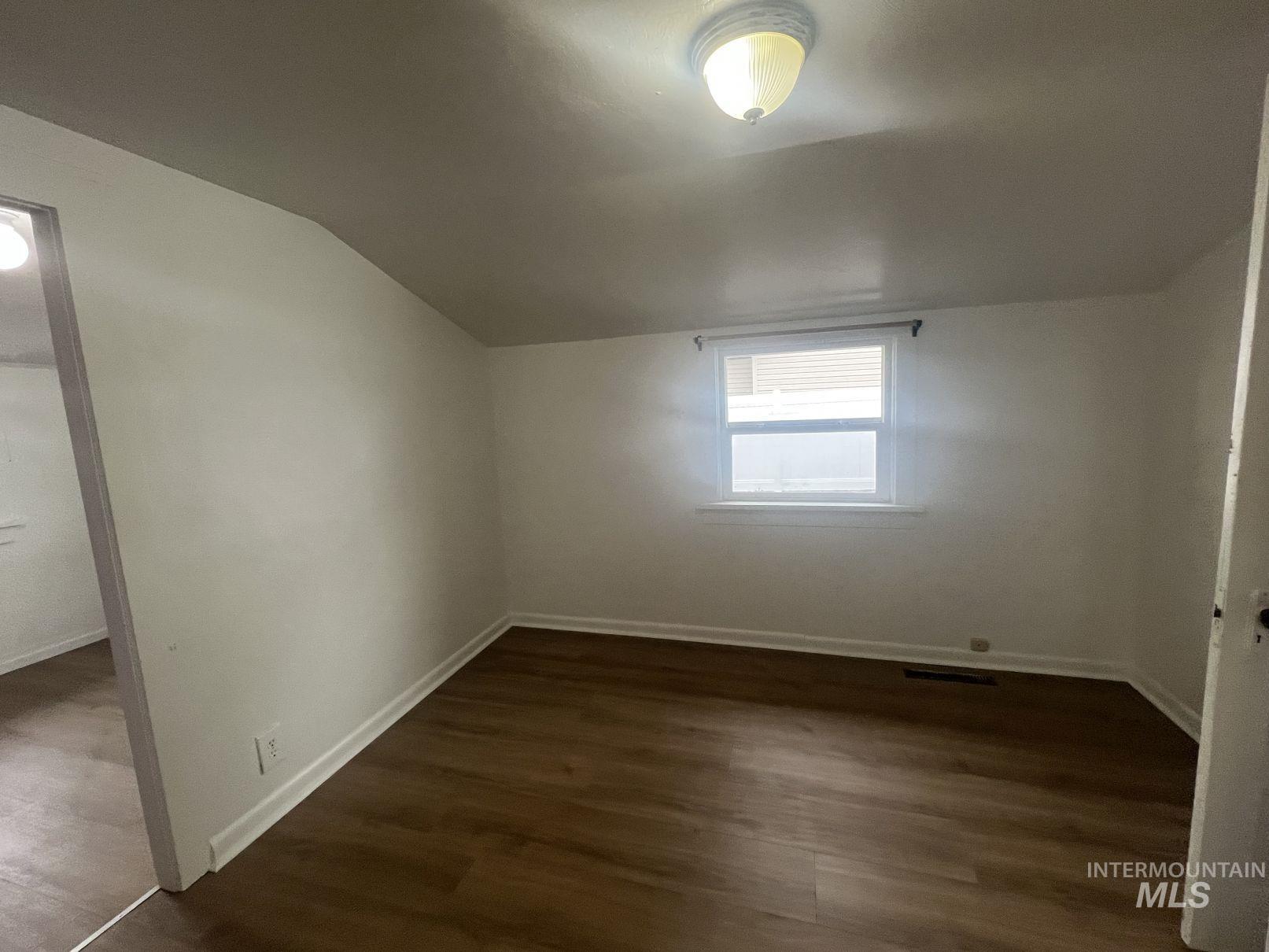 417 W 5th Ave, Jerome, Idaho 83338, 3 Bedrooms, 1 Bathroom, Residential For Sale, Price $219,900,MLS 98970262