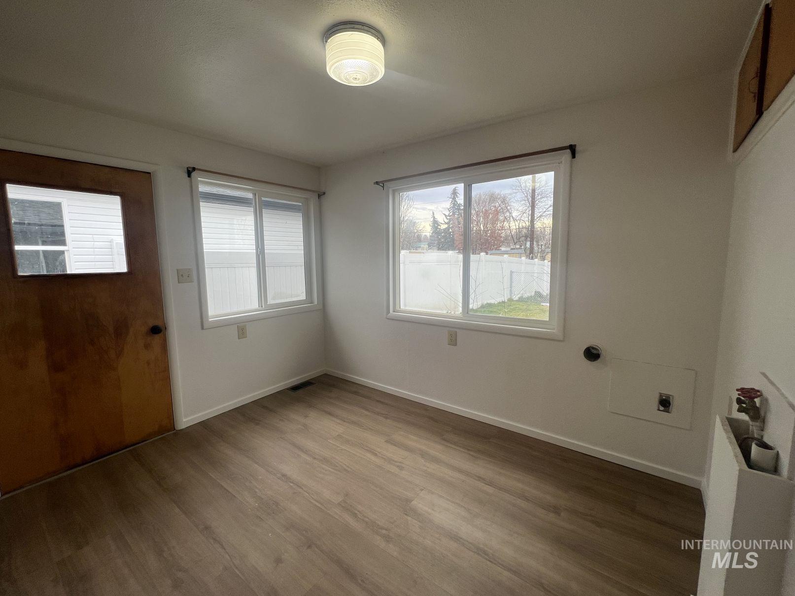 417 W 5th Ave, Jerome, Idaho 83338, 3 Bedrooms, 1 Bathroom, Residential For Sale, Price $219,900,MLS 98970262