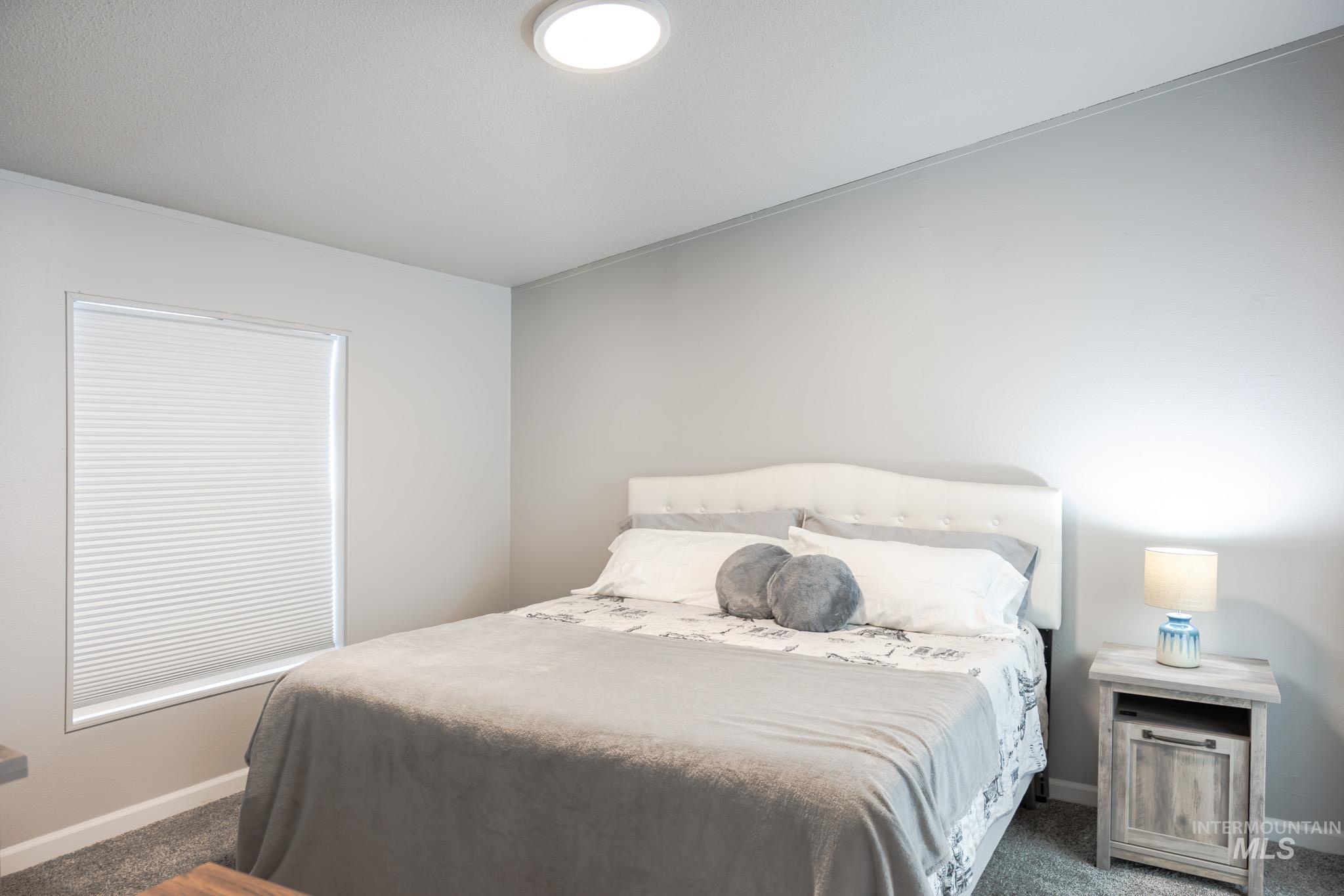 1207 Erlebach Way, Ontario, Oregon 97914, 3 Bedrooms, 2 Bathrooms, Residential For Sale, Price $325,000,MLS 98970263