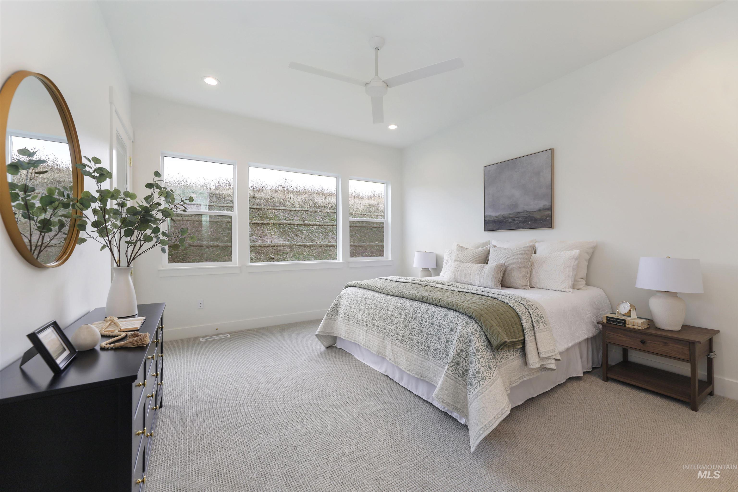 5394 W Haughburn Dr, Eagle, Idaho 83616, 3 Bedrooms, 2.5 Bathrooms, Residential For Sale, Price $929,000, 98970267