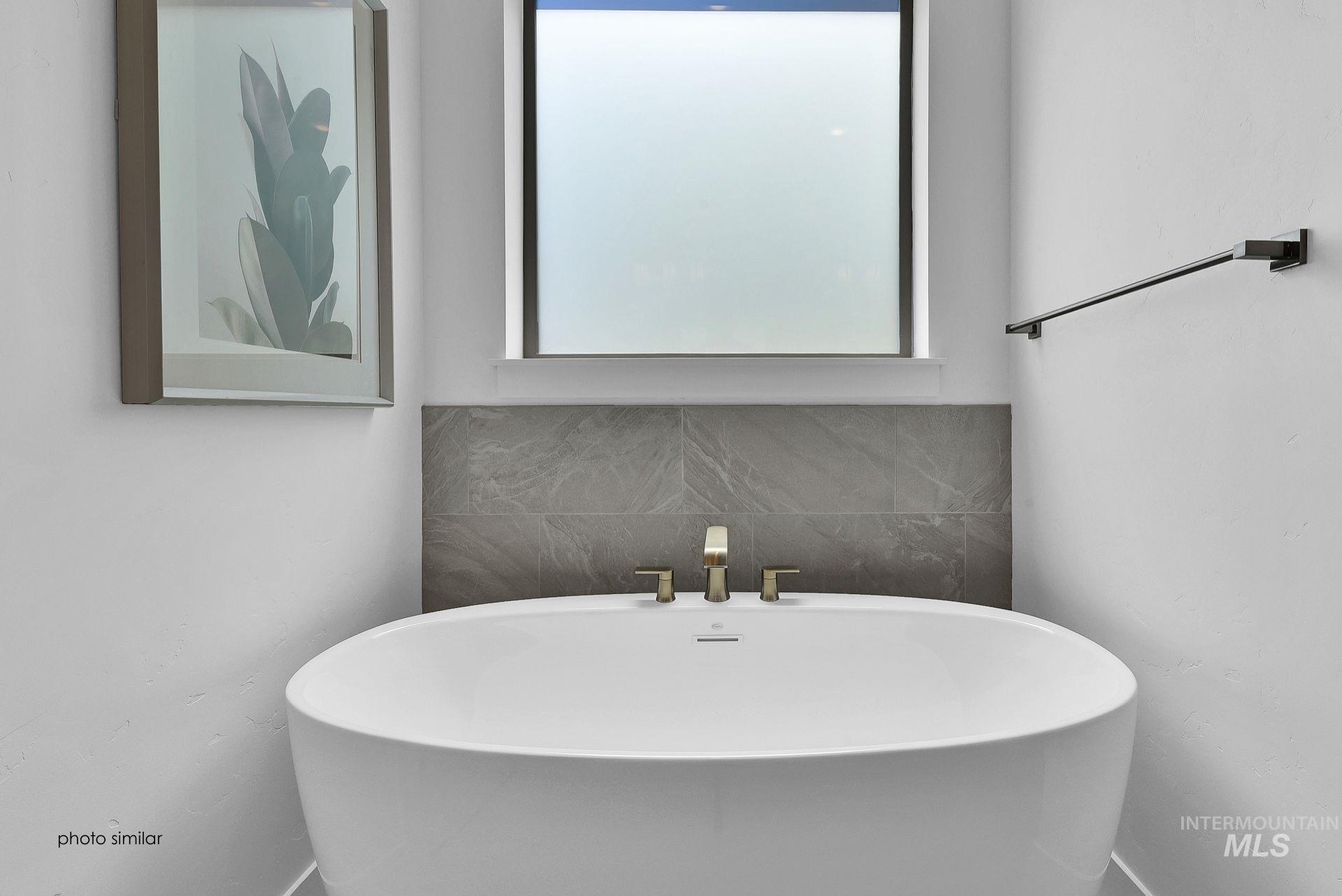 1770 N Green Pine Ln, Star, Idaho 83669, 4 Bedrooms, 2.5 Bathrooms, Residential For Sale, Price $574,900, 98970268