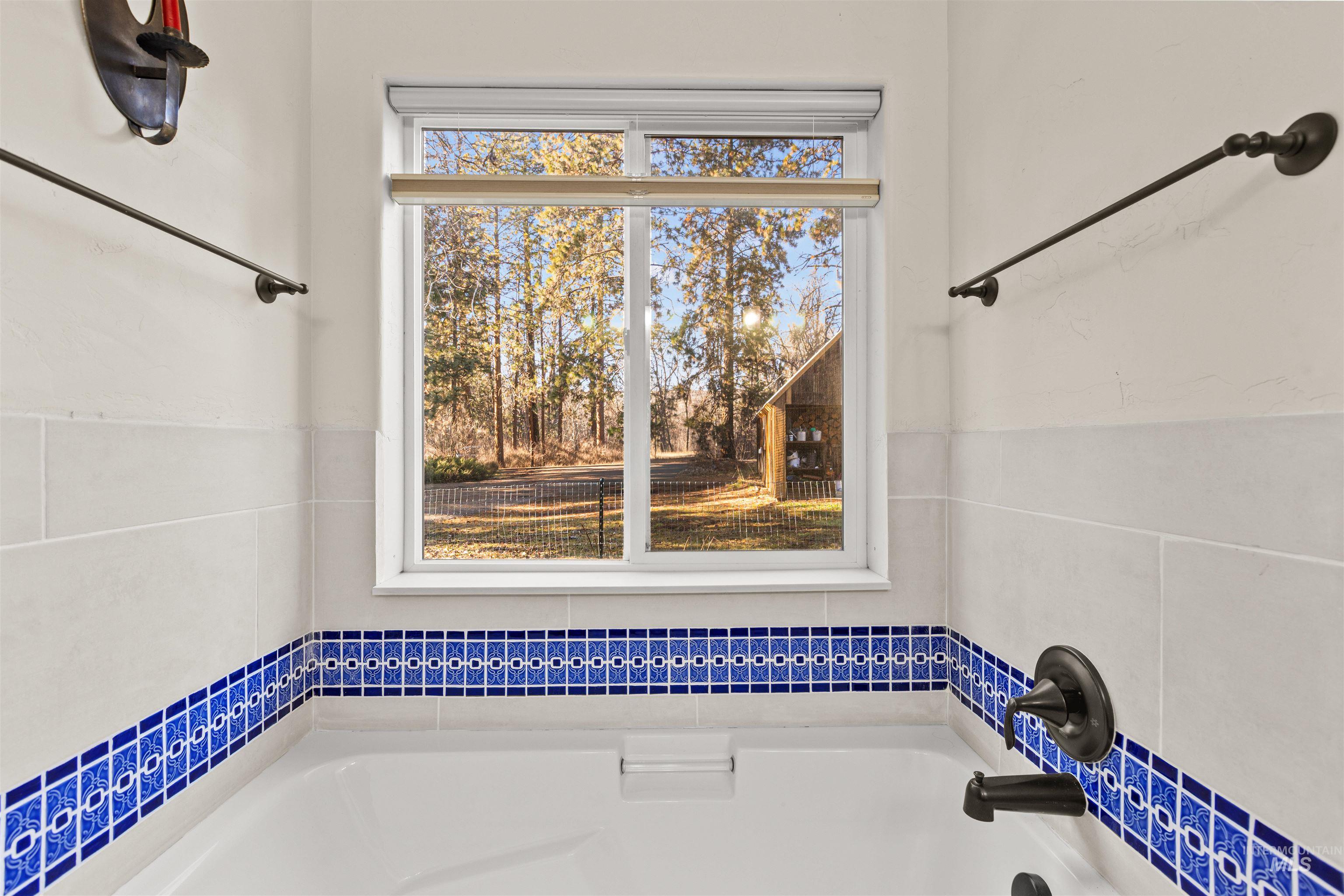 3488 Ward Rd, Cambridge, Idaho 83610, 4 Bedrooms, 3 Bathrooms, Residential For Sale, Price $849,000,MLS 98970272