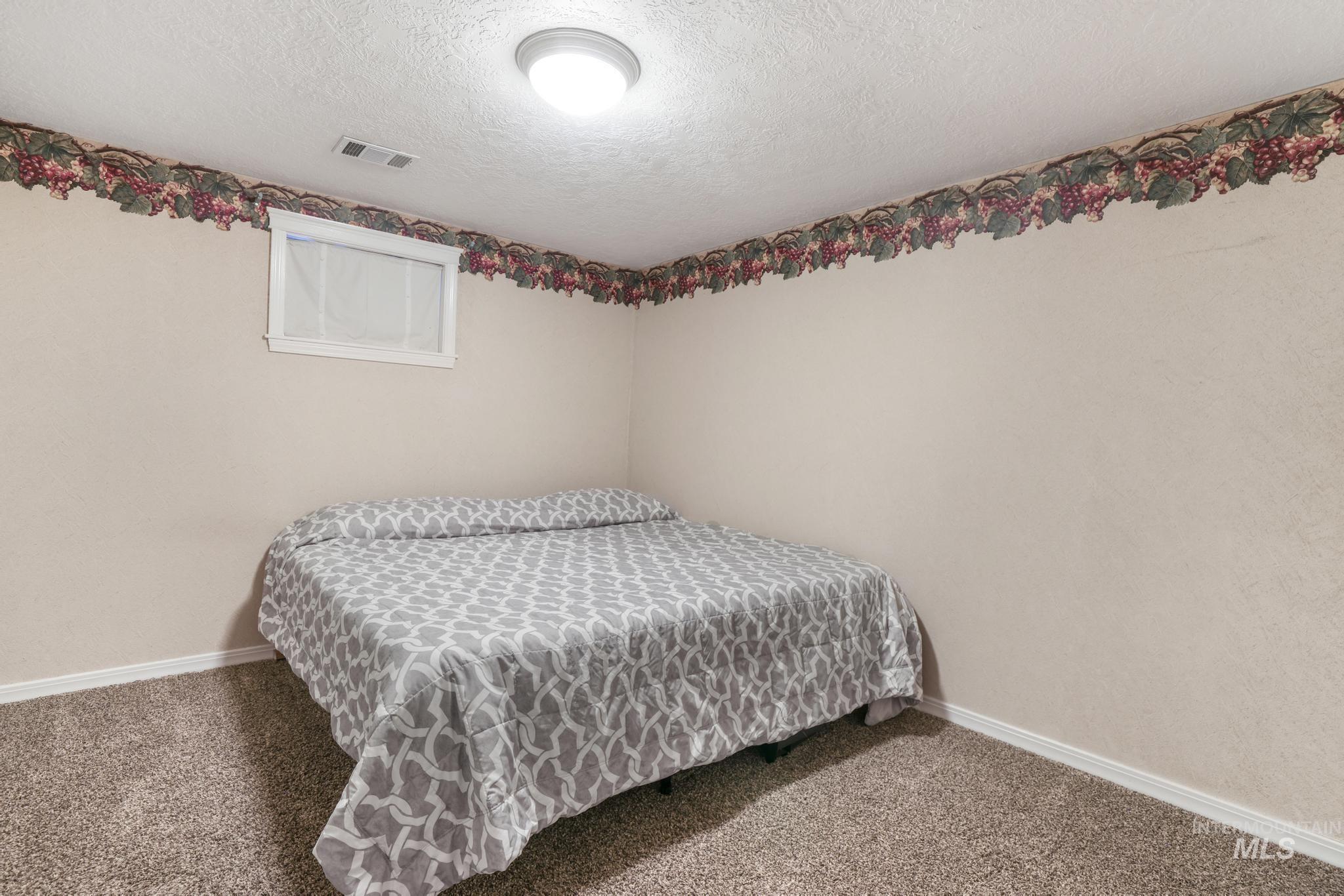 2432 Dorm Dr, Twin Falls, Idaho 83301, 4 Bedrooms, 2 Bathrooms, Residential For Sale, Price $439,000, 98970278