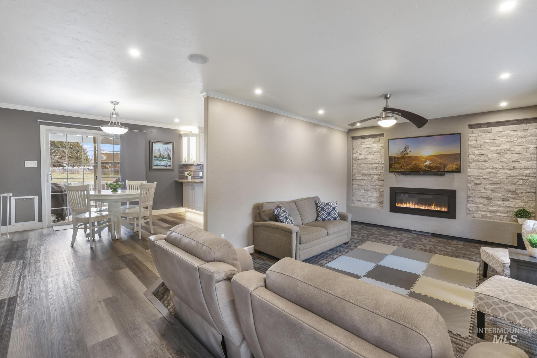 2432 Dorm Dr, Twin Falls, Idaho 83301, 4 Bedrooms, 2 Bathrooms, Residential For Sale, Price $439,000, 98970278