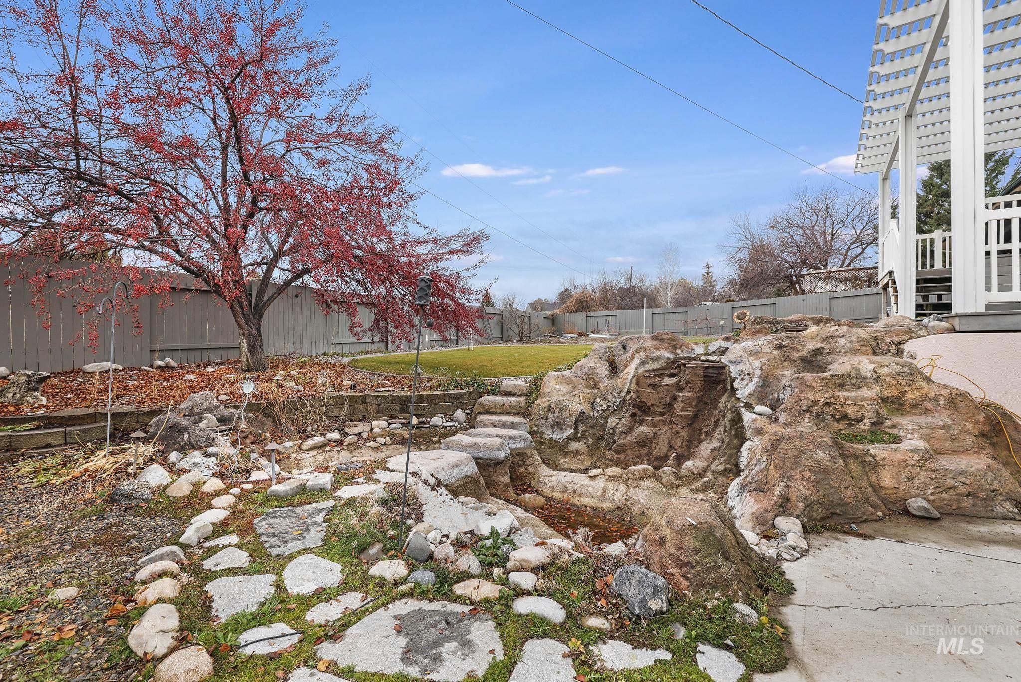 2432 Dorm Dr, Twin Falls, Idaho 83301, 4 Bedrooms, 2 Bathrooms, Residential For Sale, Price $439,000, 98970278