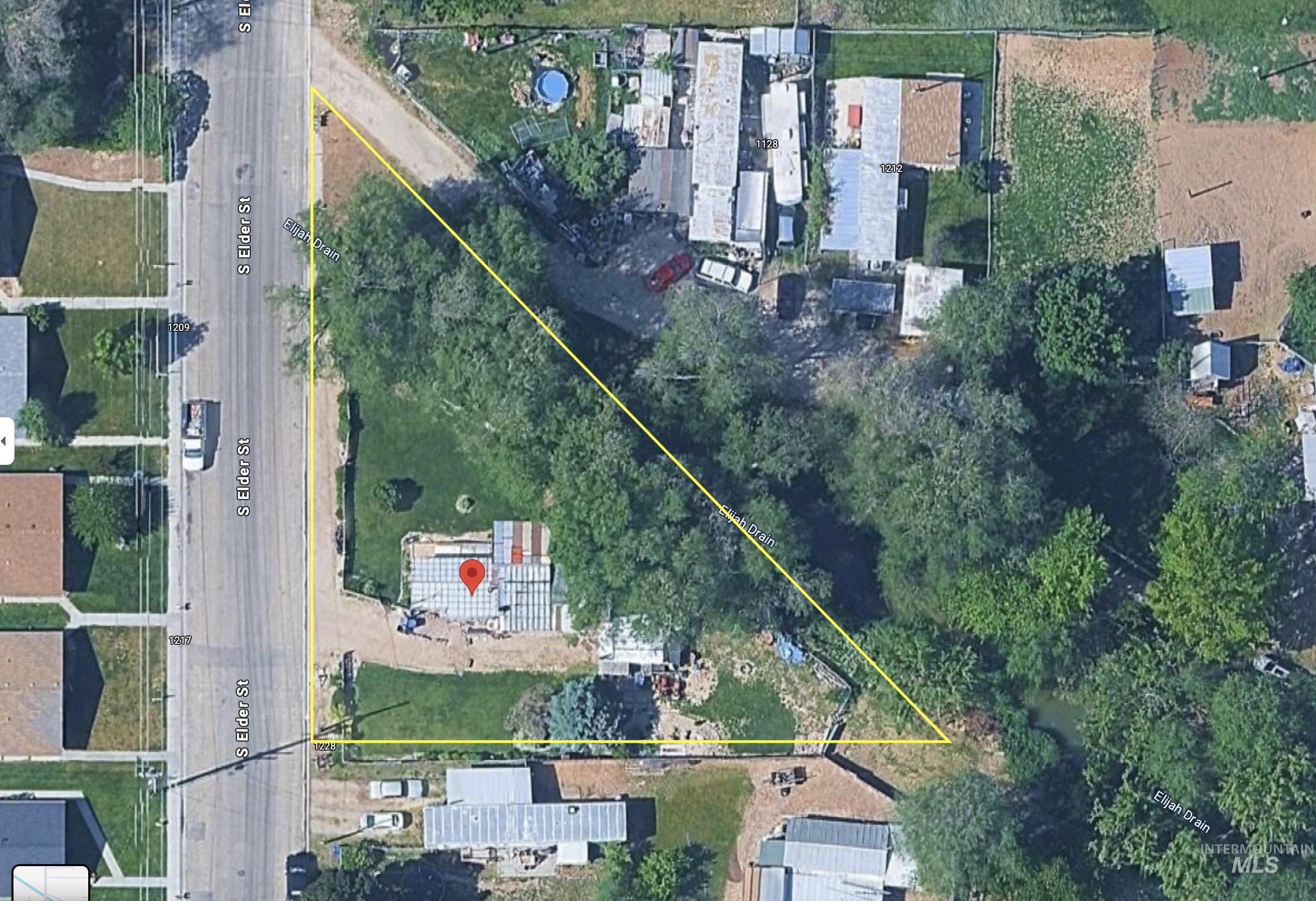 Map / location with property parcel outlined