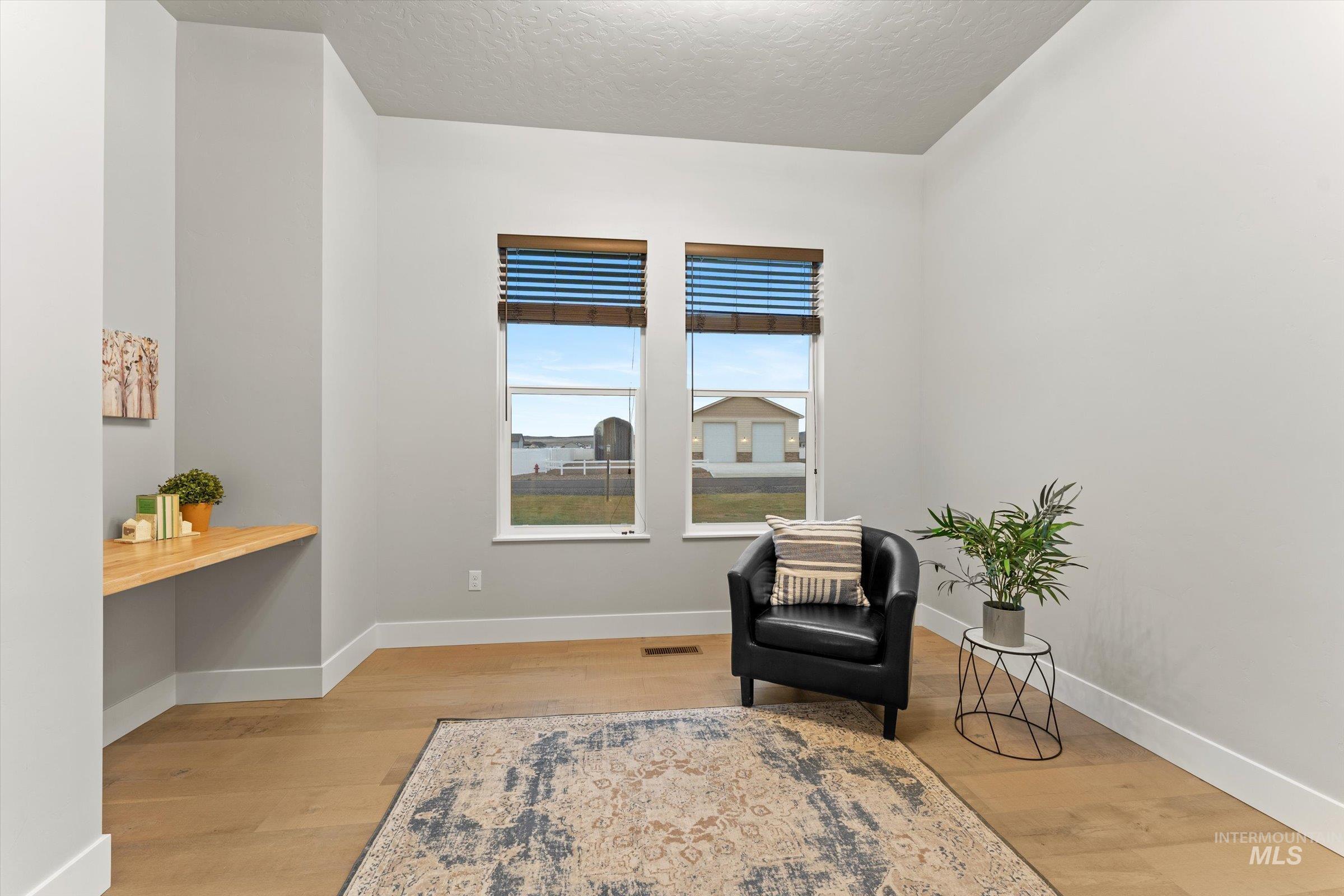 4460 NW Purple Sage, Mountain Home, Idaho 83647-5602, 3 Bedrooms, 2 Bathrooms, Residential For Sale, Price $699,000, 98970291