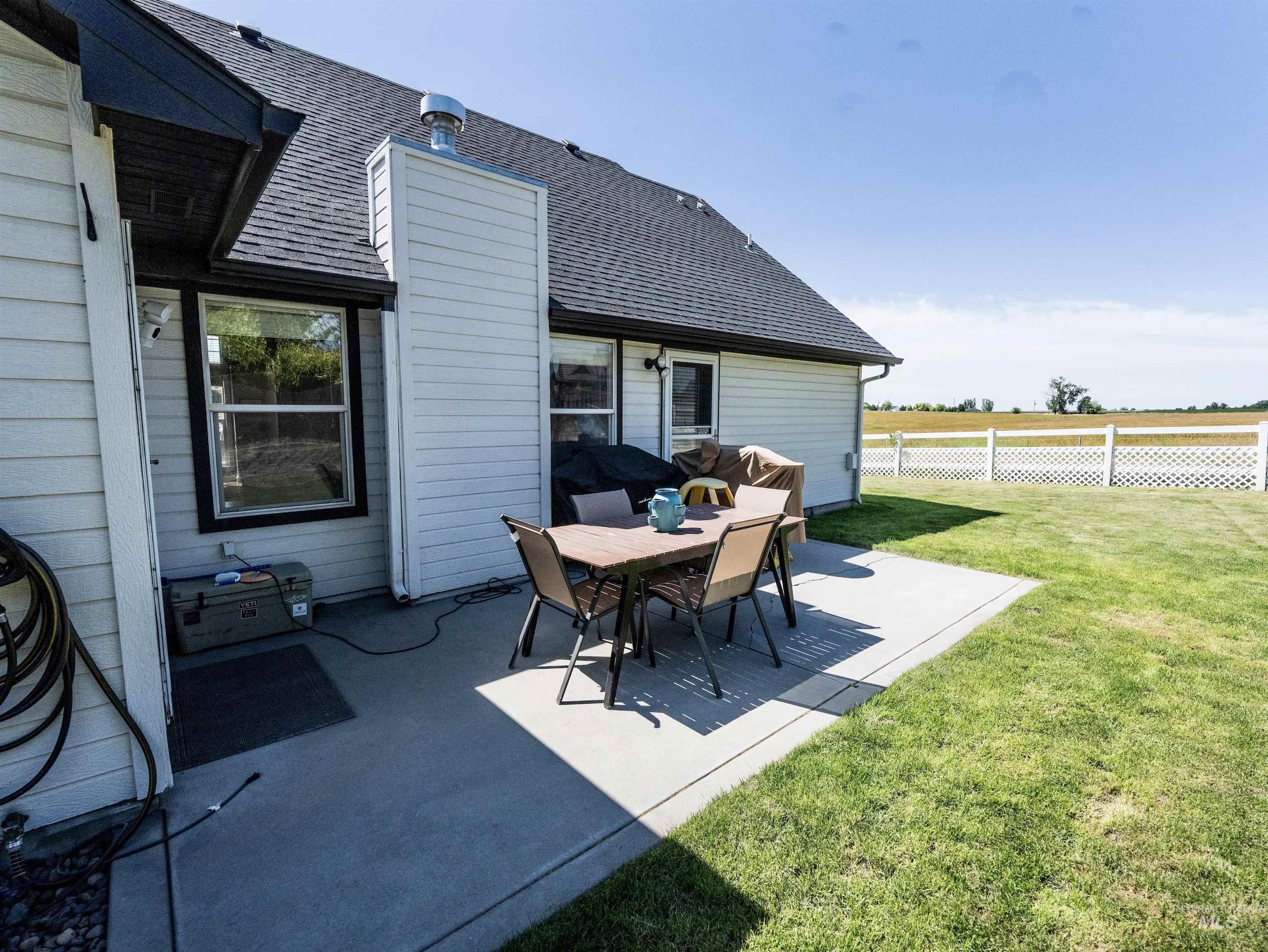 15210 Widgeon, Caldwell, Idaho 83607, 3 Bedrooms, 2 Bathrooms, Residential For Sale, Price $599,900, 98970300